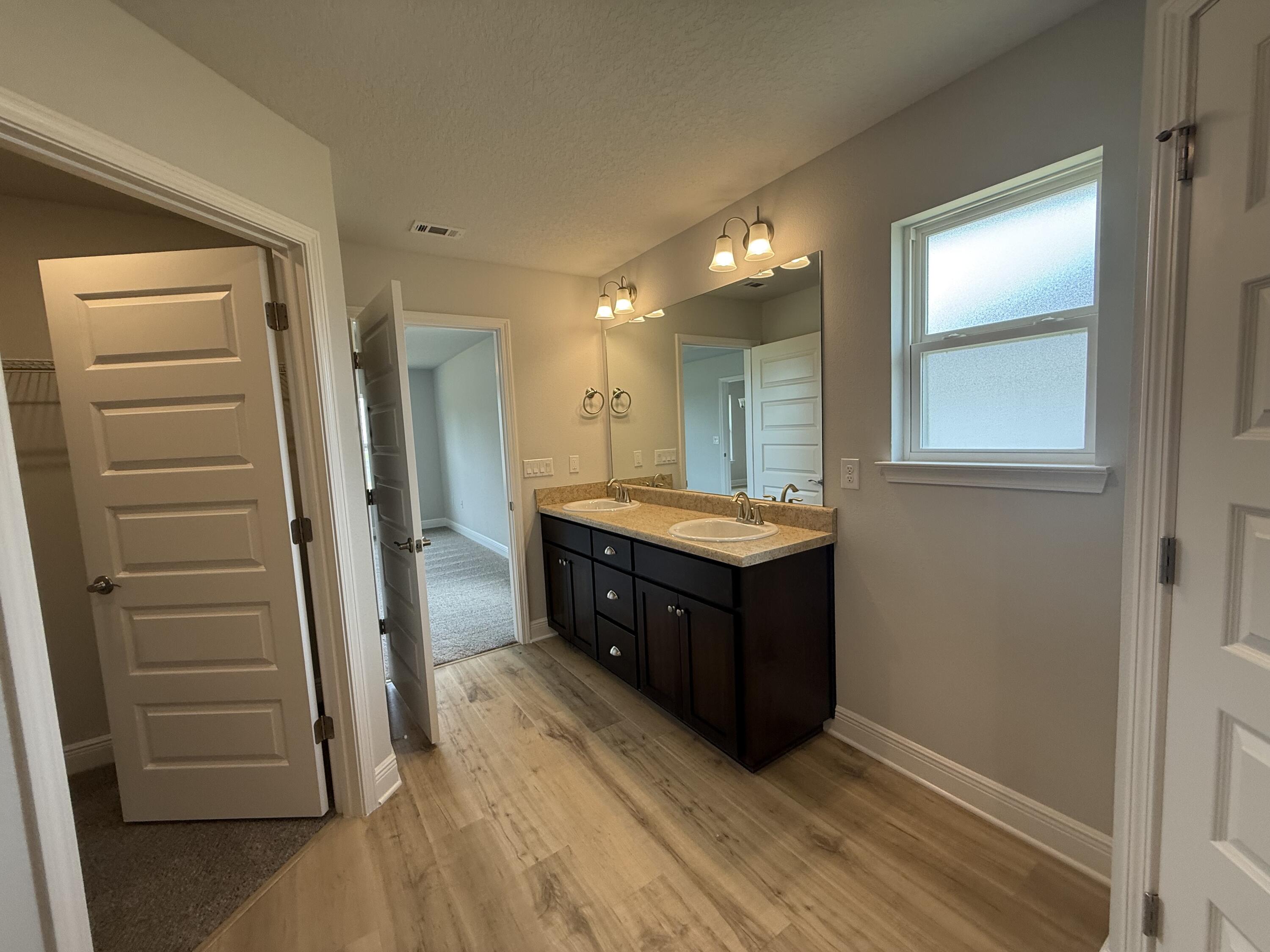 Ashton View - Residential