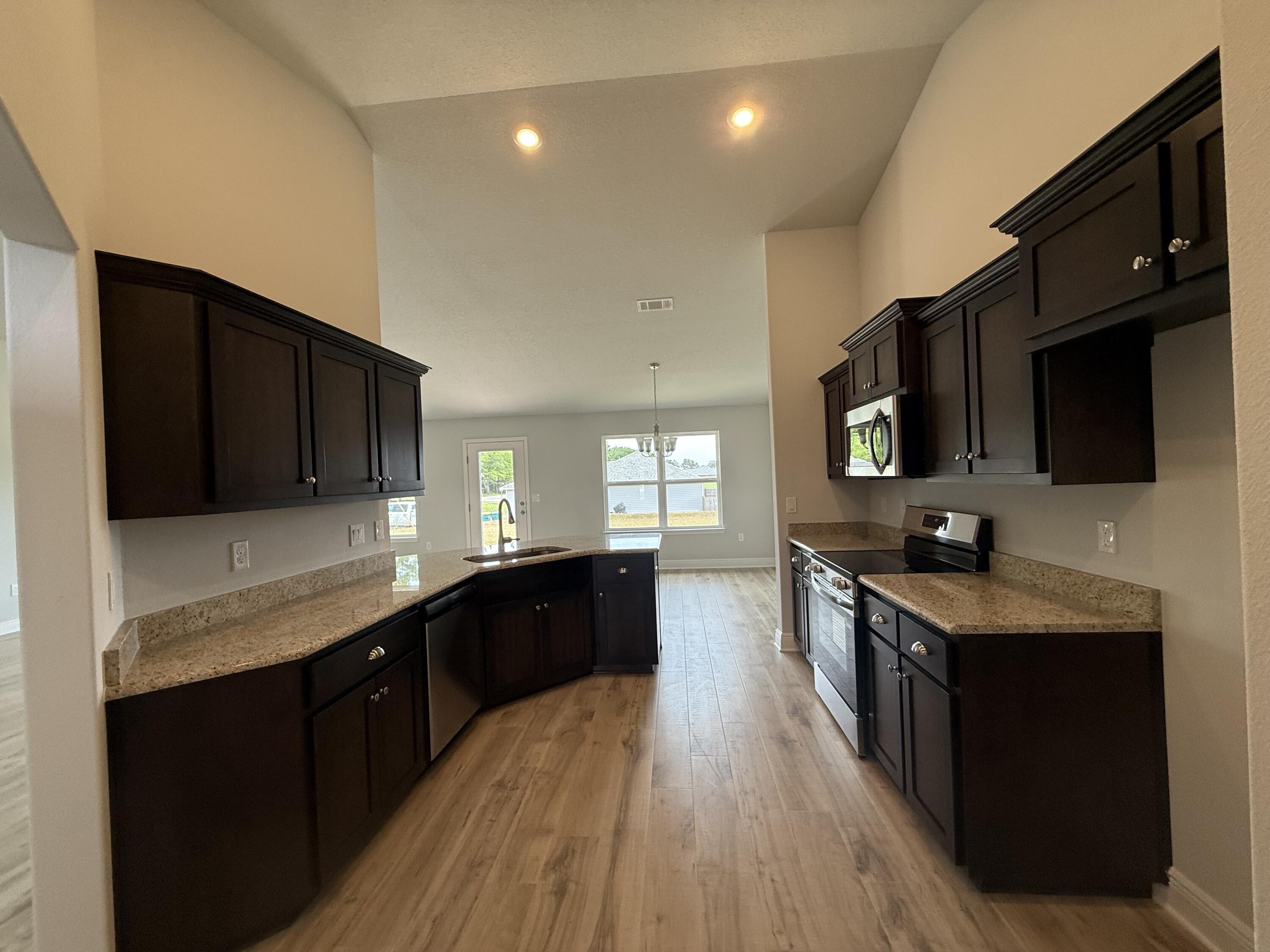 Ashton View - Residential