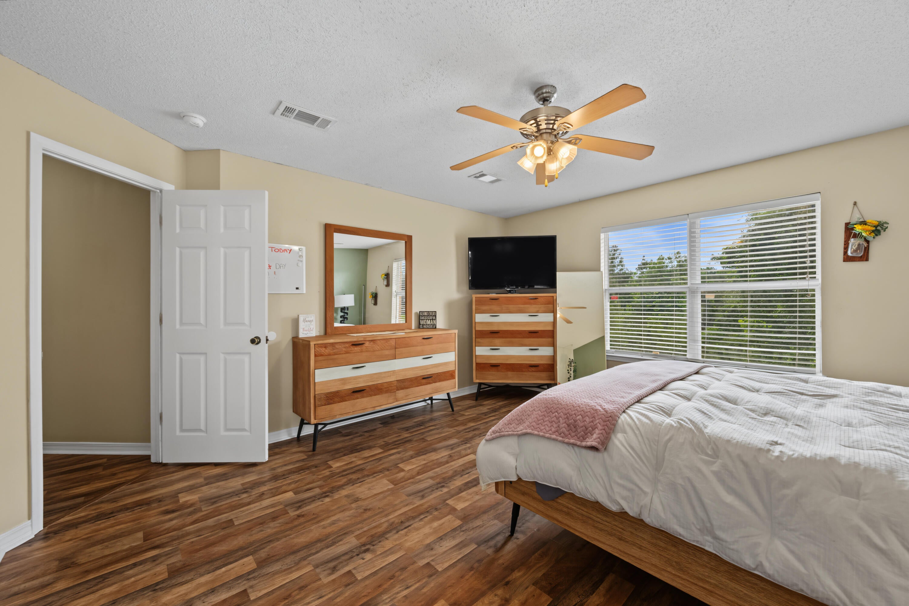 WESTVIEW ESTATES PH 3 - Residential