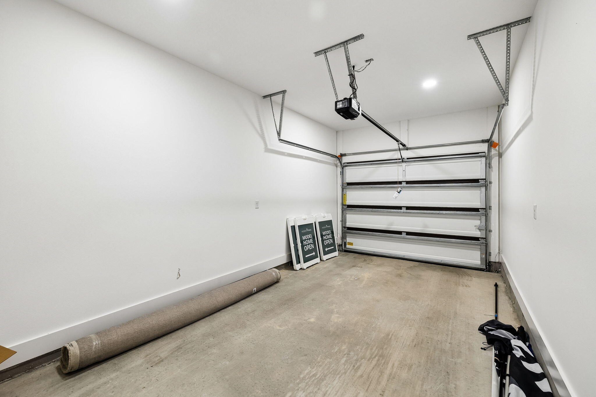 Hidden Pines Townhomes - Residential