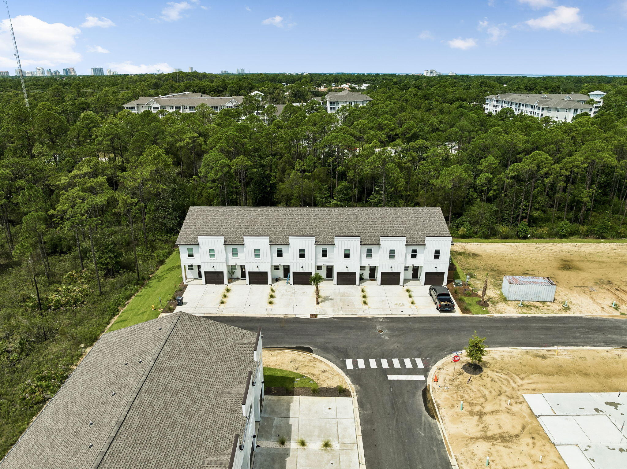 Hidden Pines Townhomes - Residential