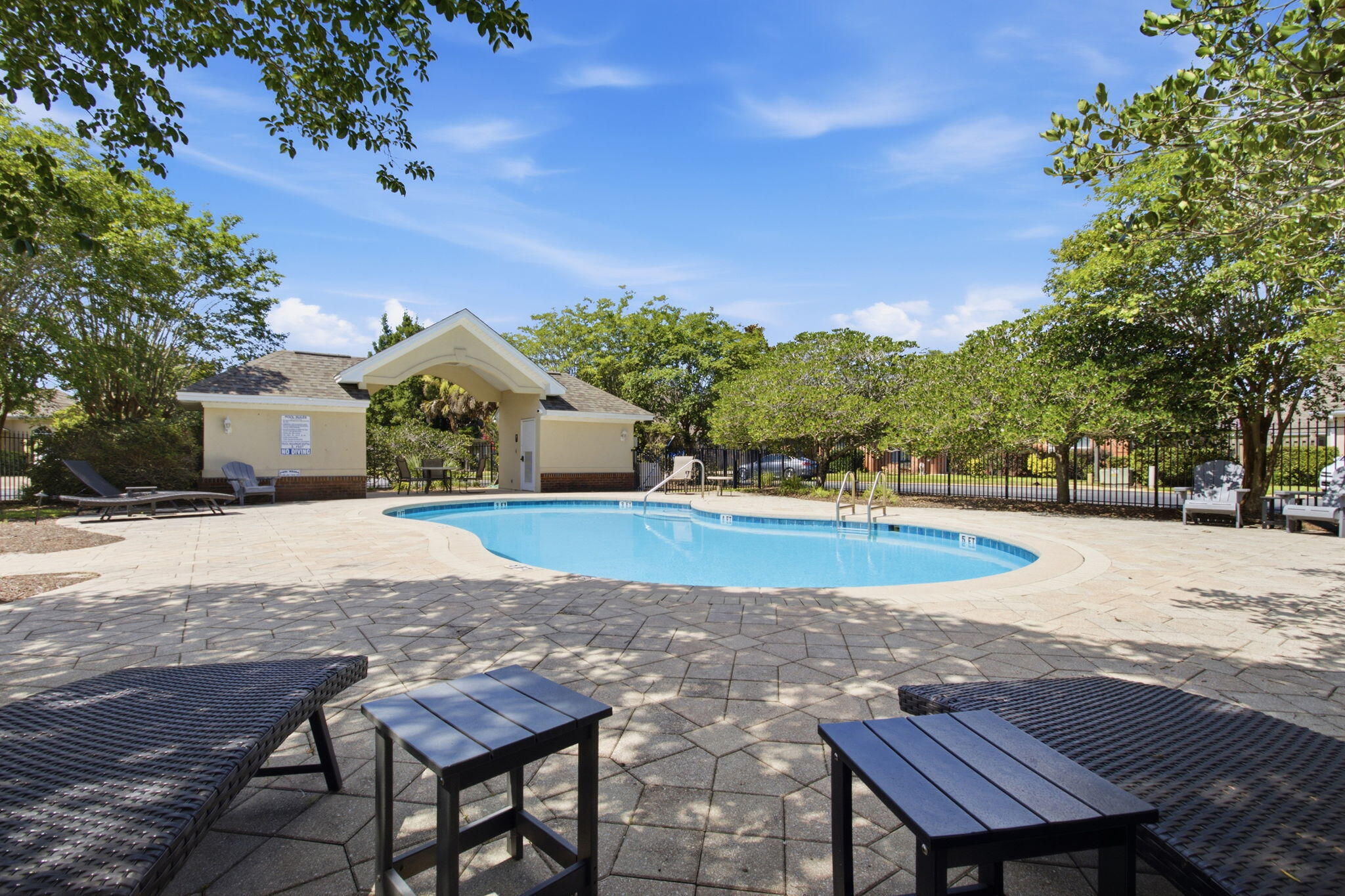 BRIDGEPORT COLONY - Residential