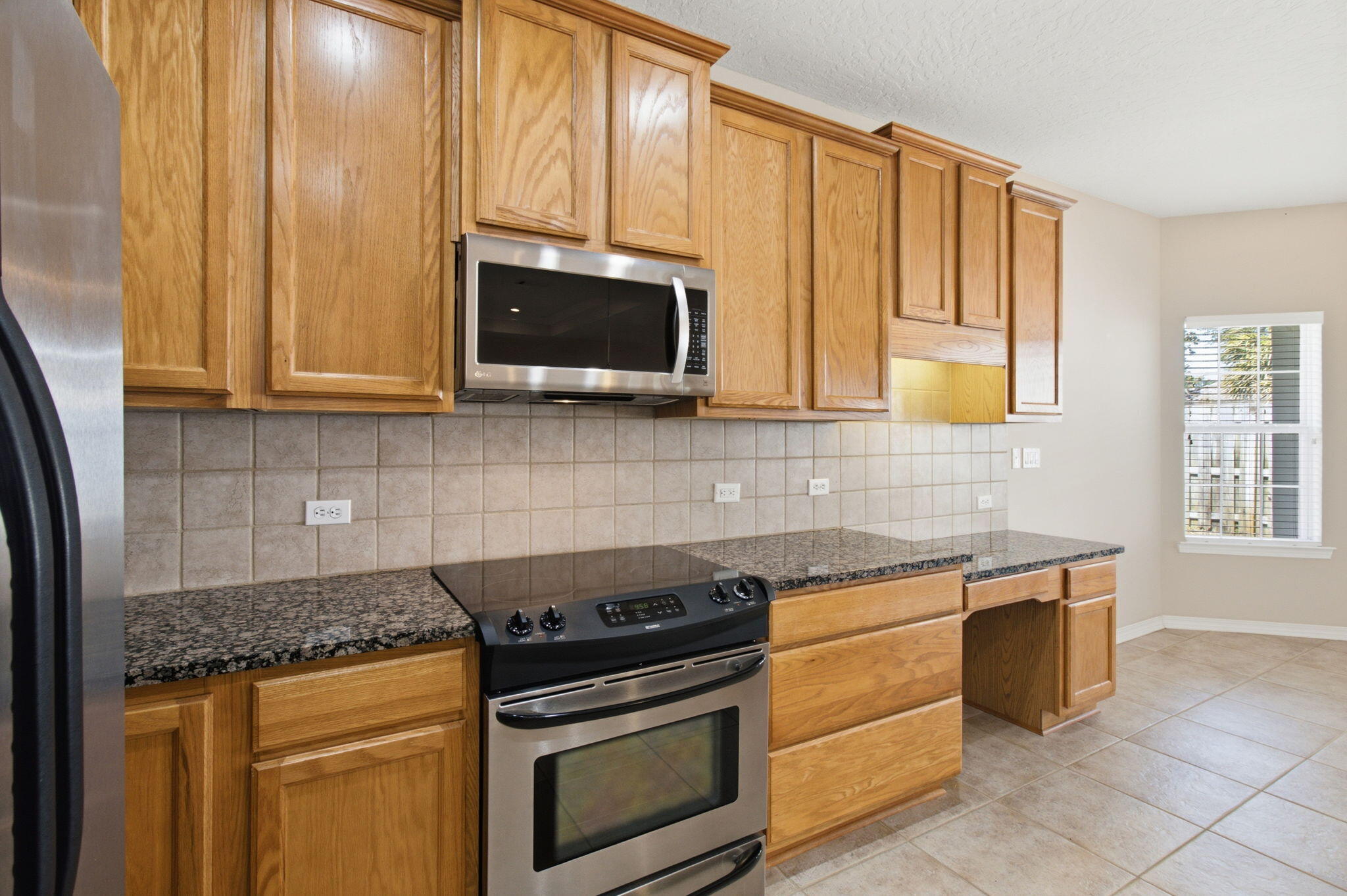 BRIDGEPORT COLONY - Residential