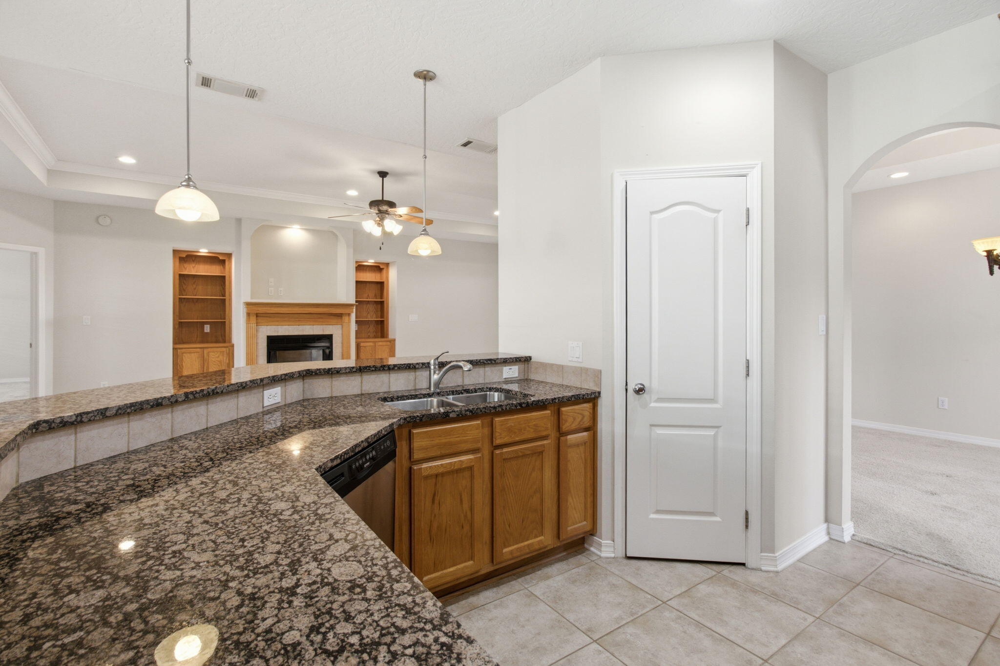 BRIDGEPORT COLONY - Residential