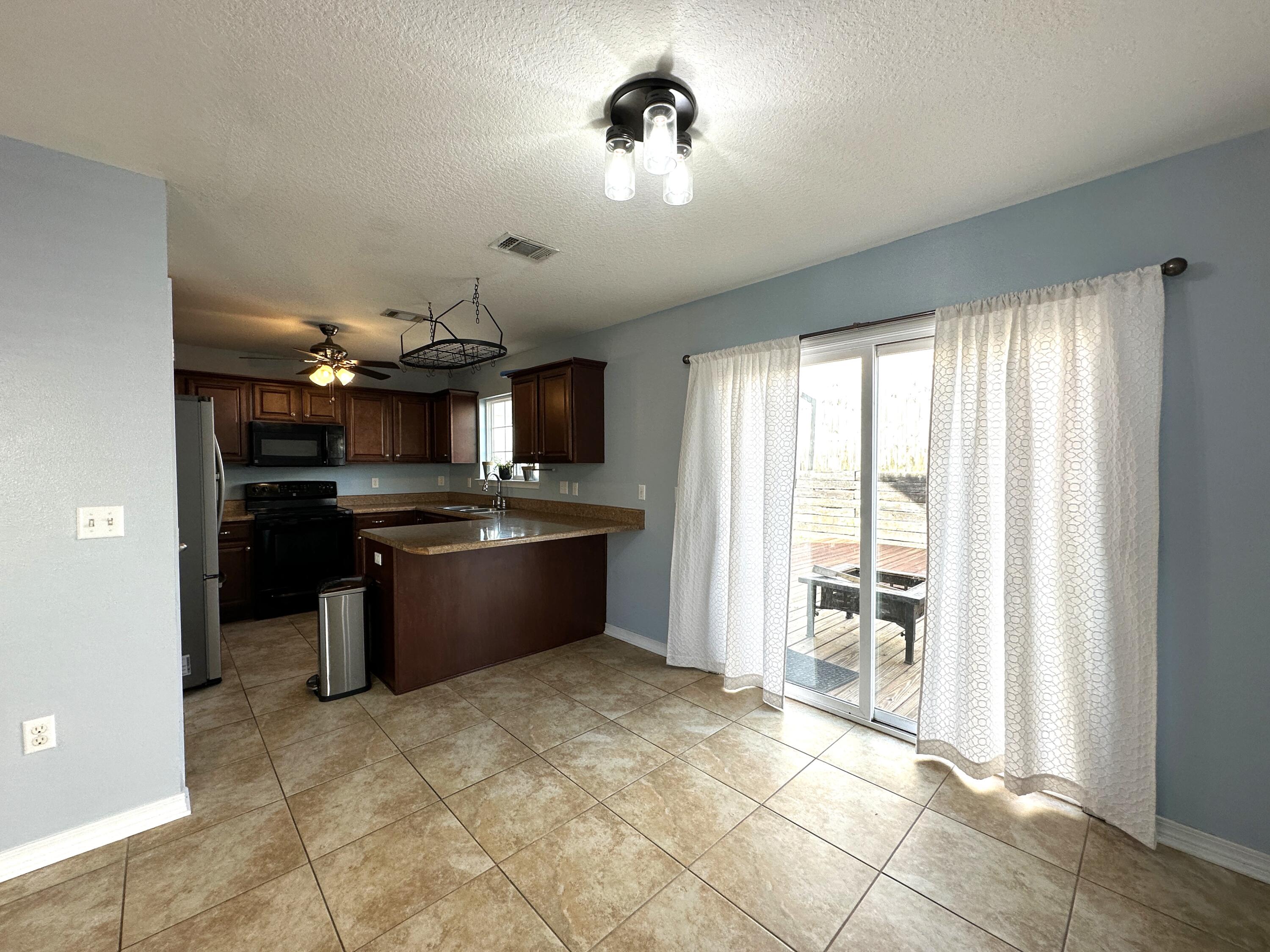 Stillwell Estates - Residential Lease