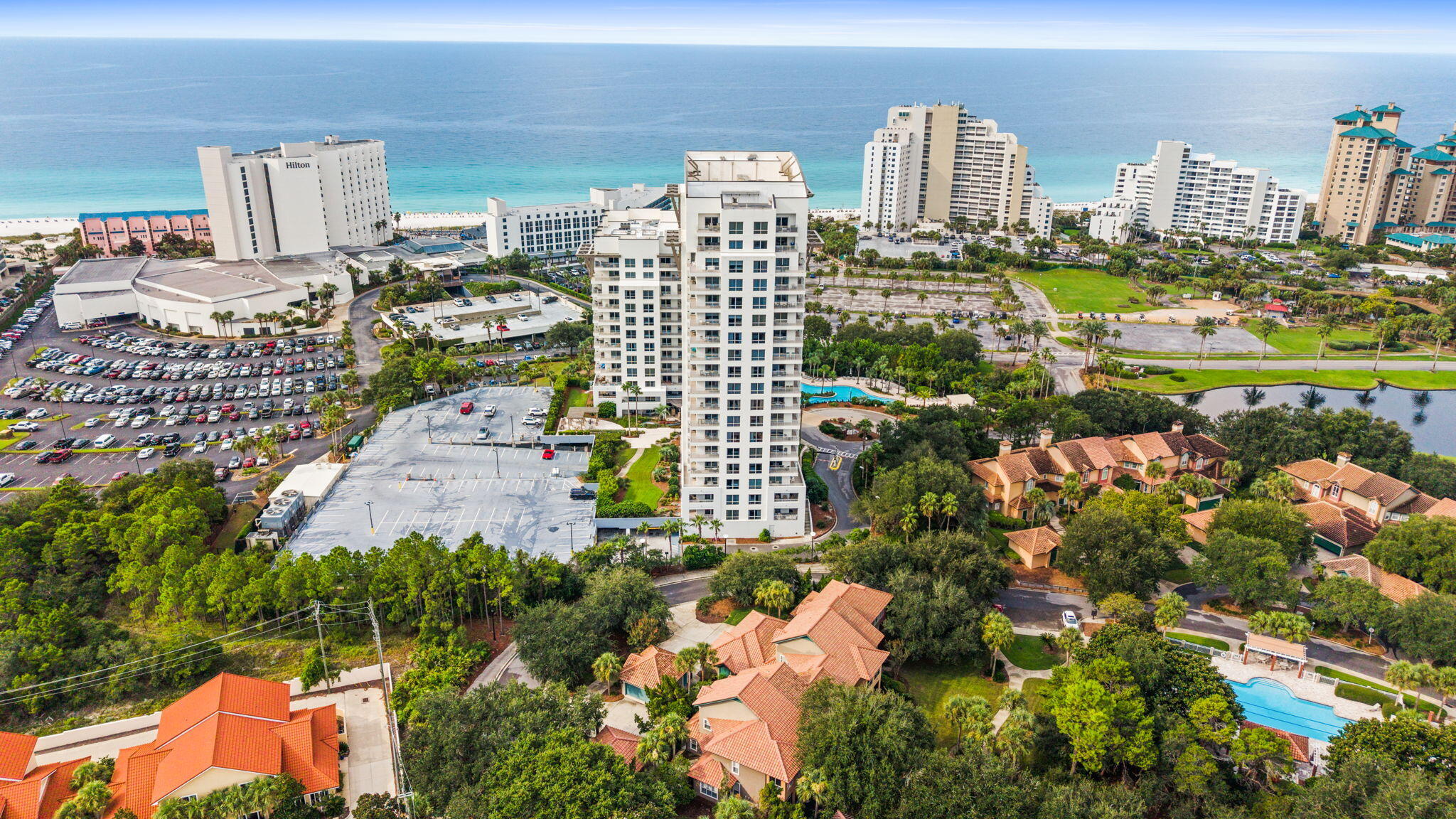 LUAU I - Residential