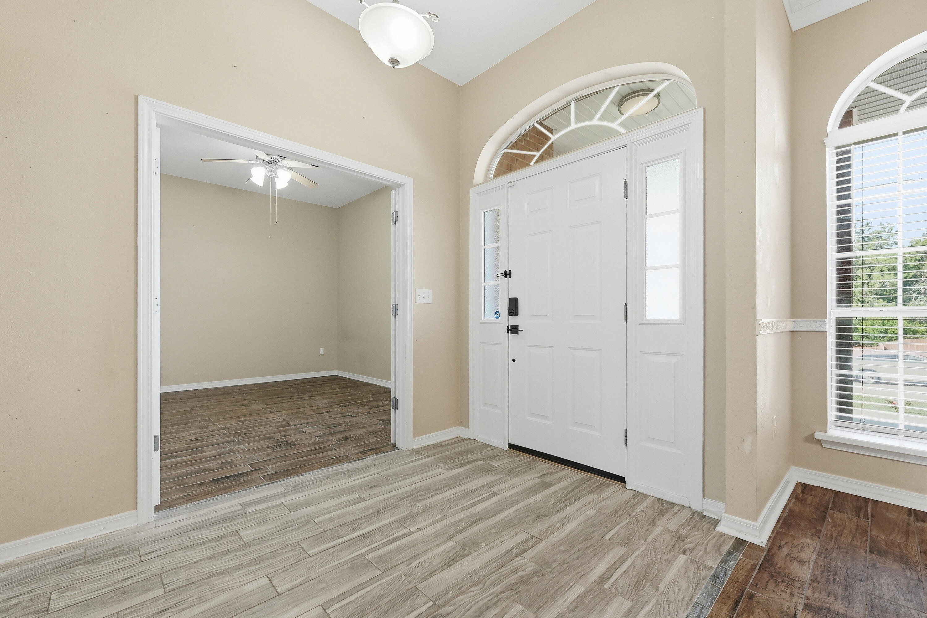 ALICIA PLACE - Residential