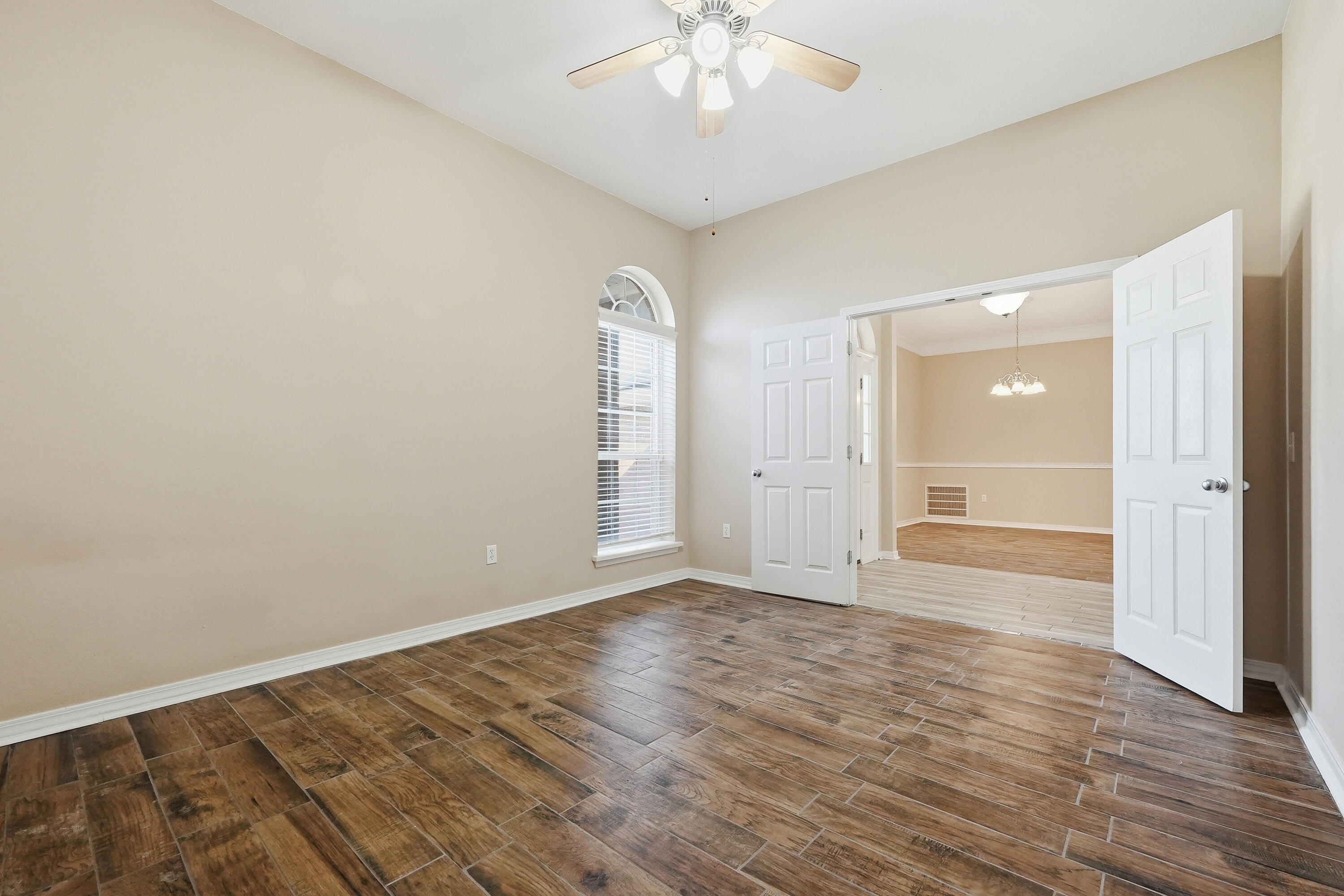 ALICIA PLACE - Residential