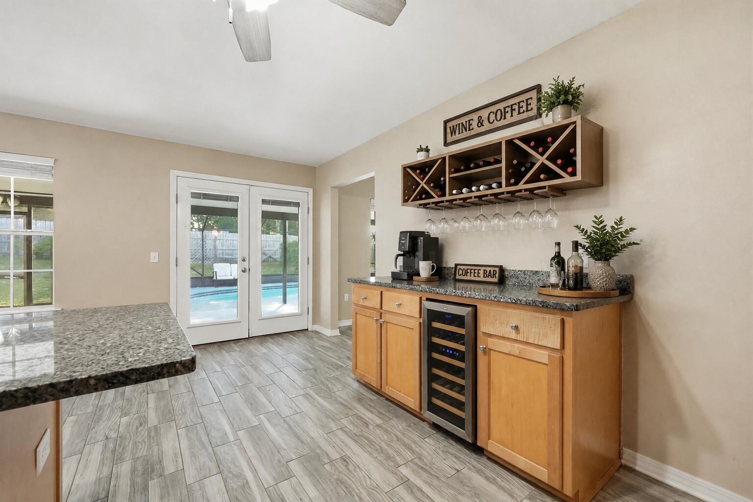 ALICIA PLACE - Residential