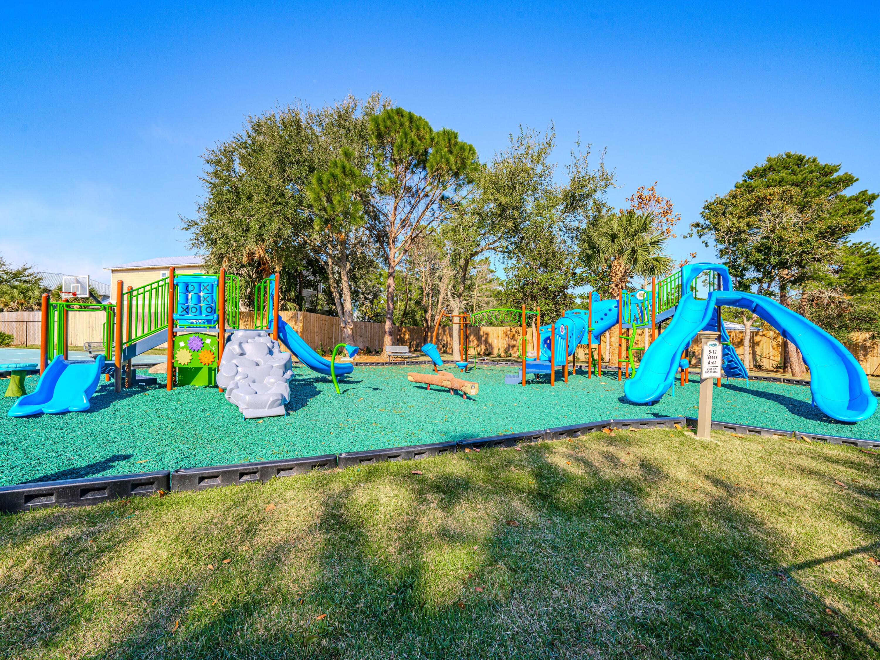 SEASCAPE CONDO PH 7C - Residential