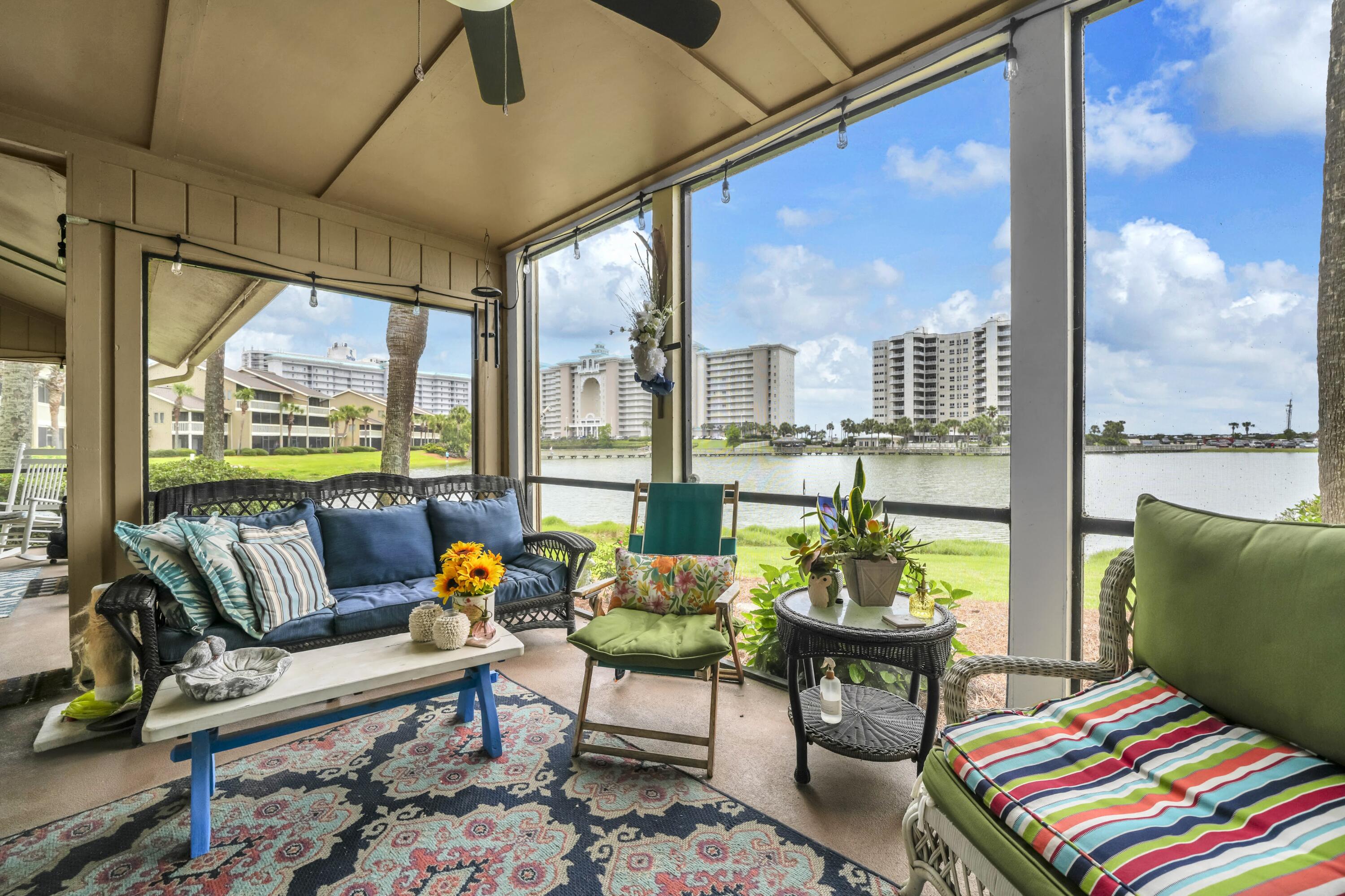 SEASCAPE CONDO PH 7C - Residential