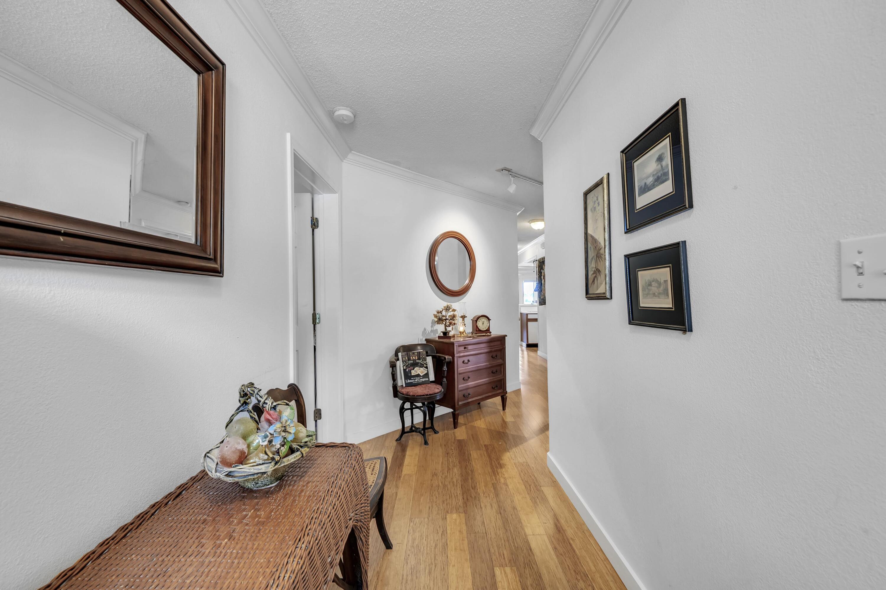 SEASCAPE CONDO PH 7C - Residential