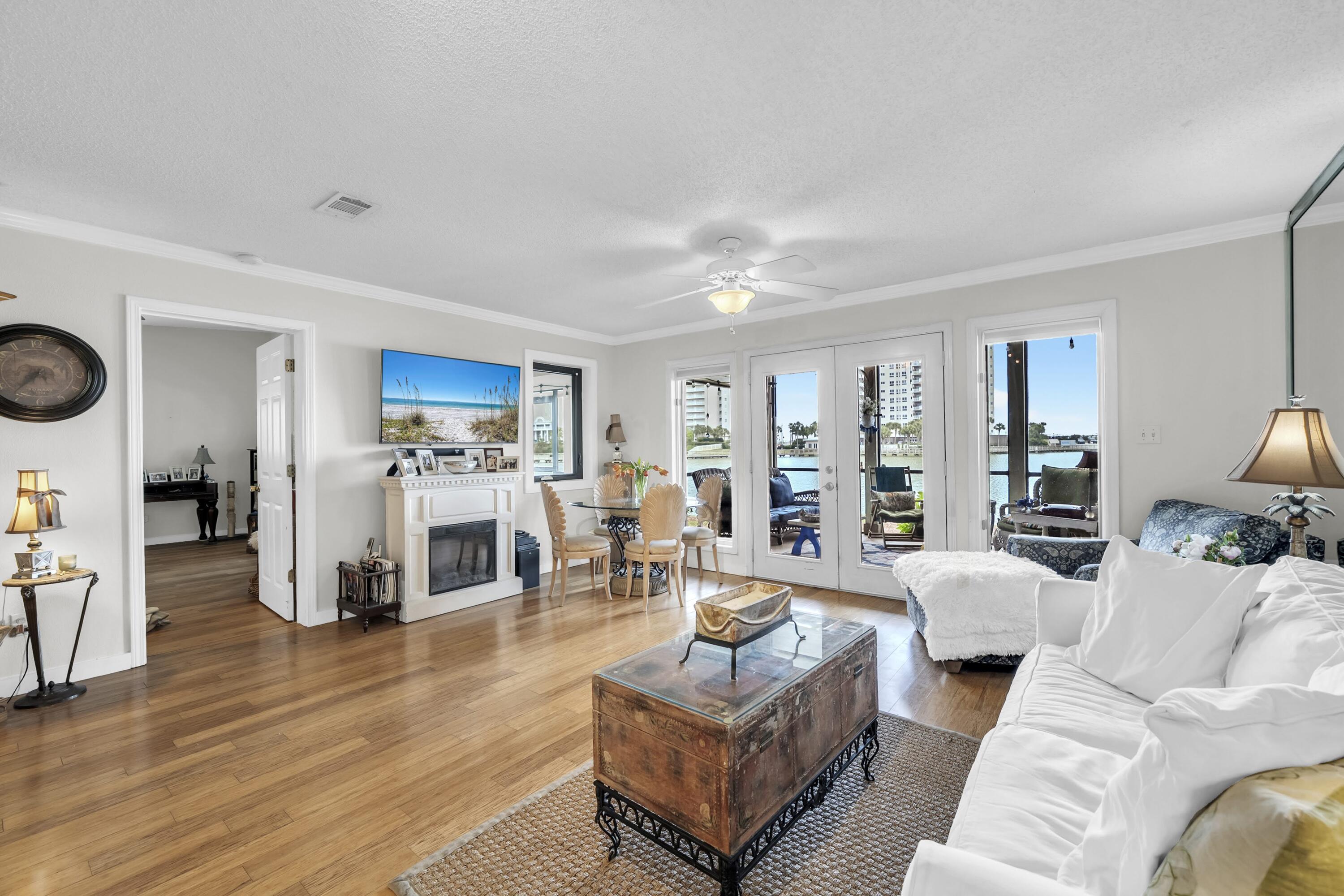 SEASCAPE CONDO PH 7C - Residential