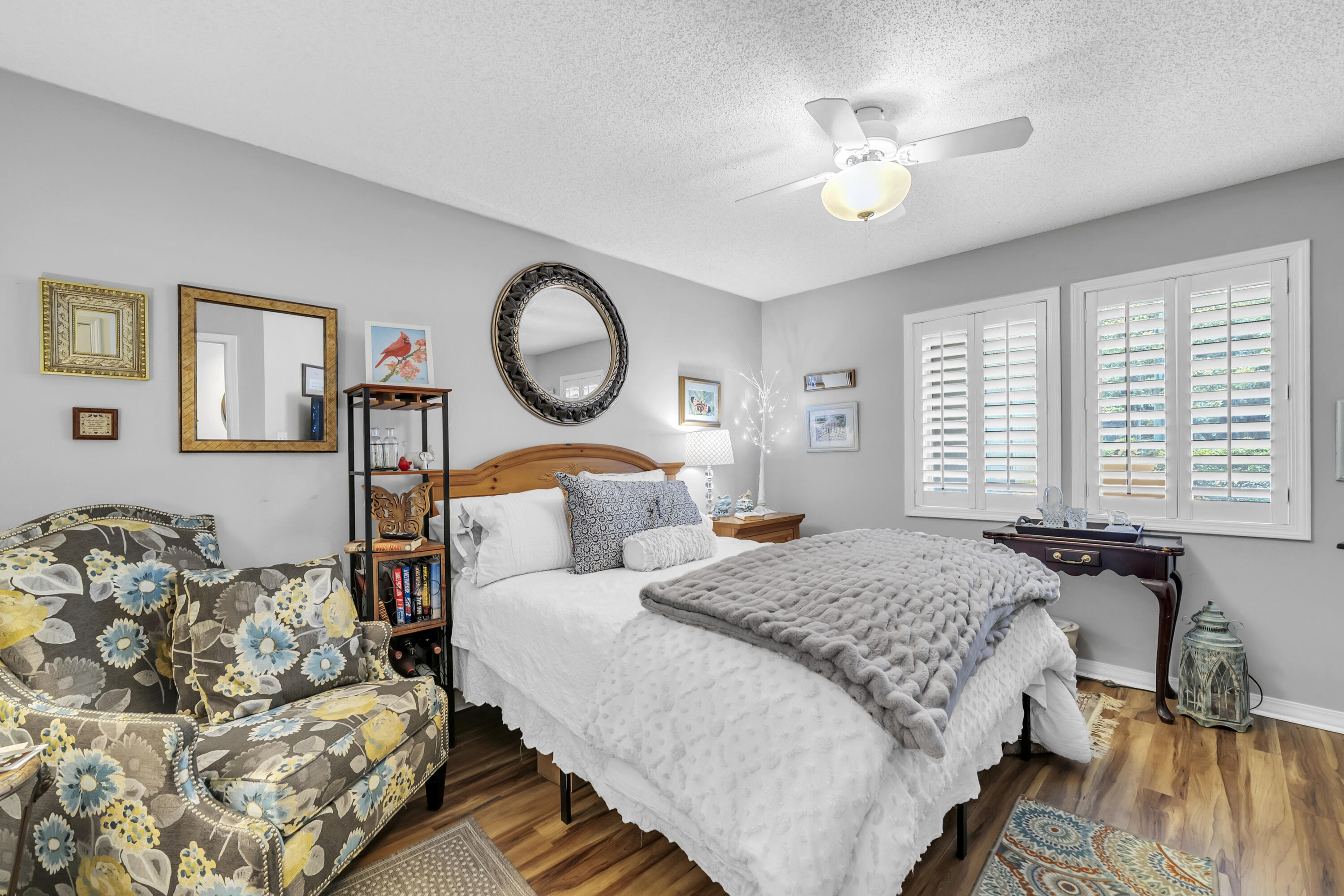 SEASCAPE CONDO PH 7C - Residential