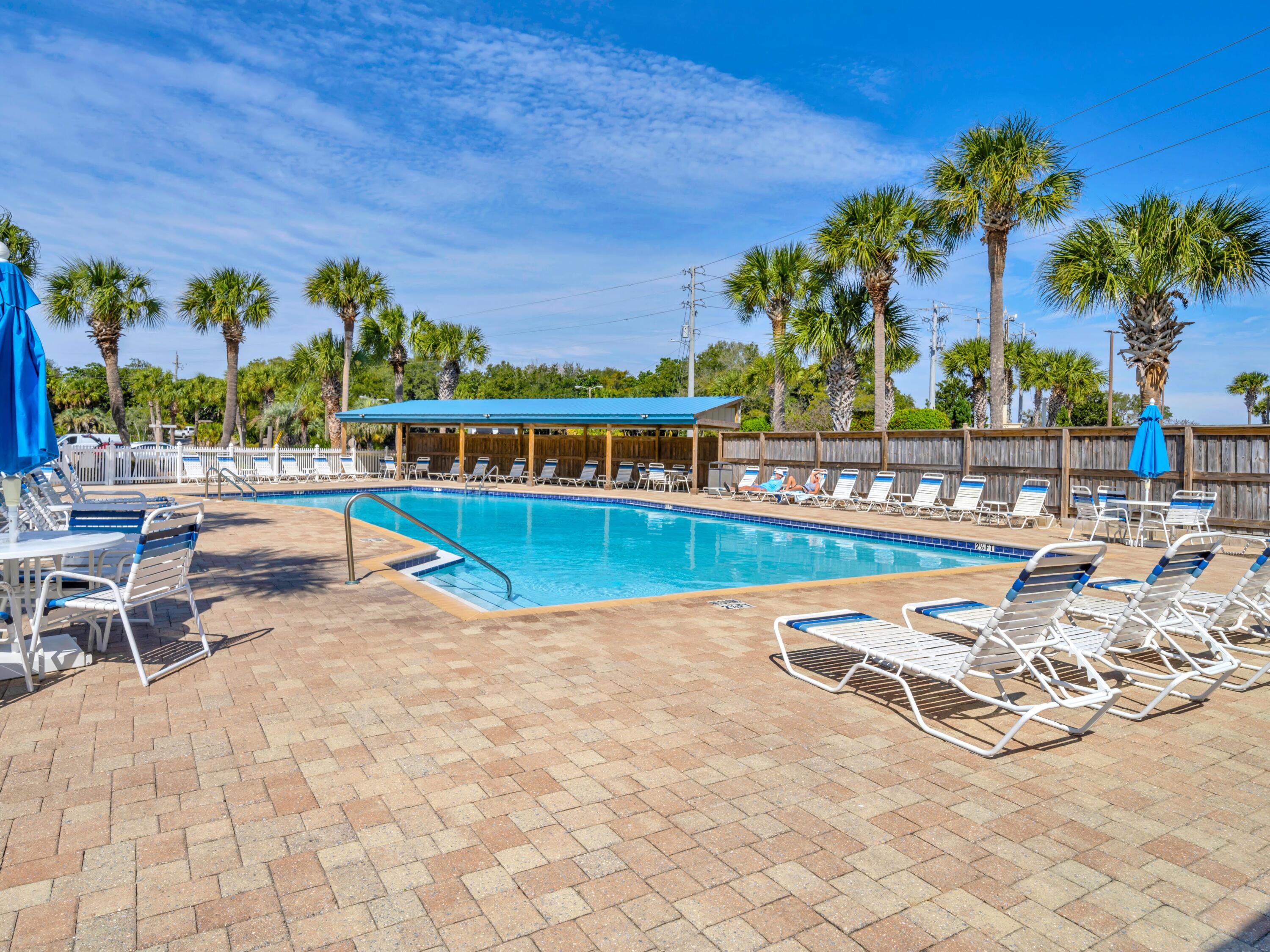SEASCAPE CONDO PH 7C - Residential