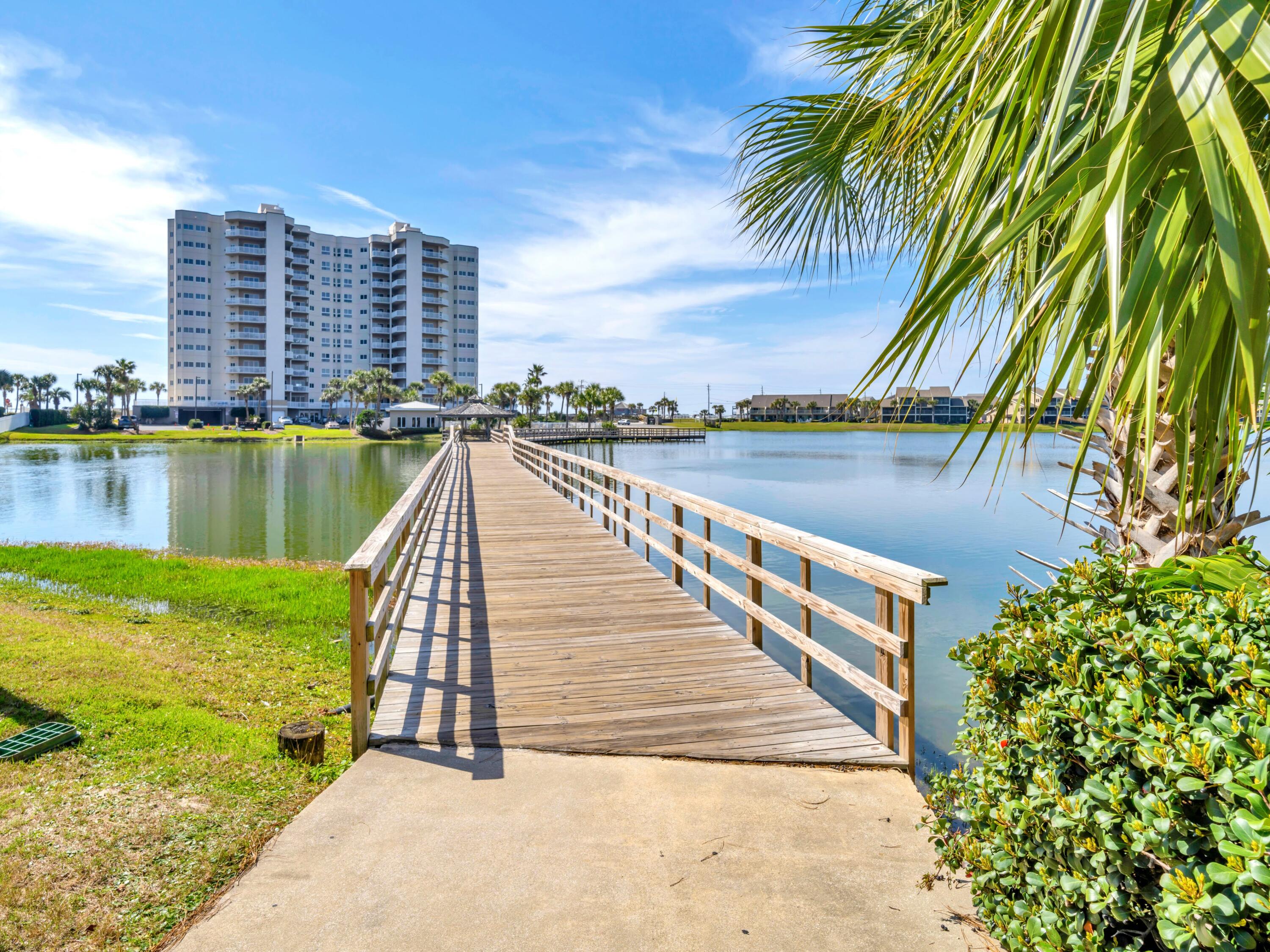 SEASCAPE CONDO PH 7C - Residential
