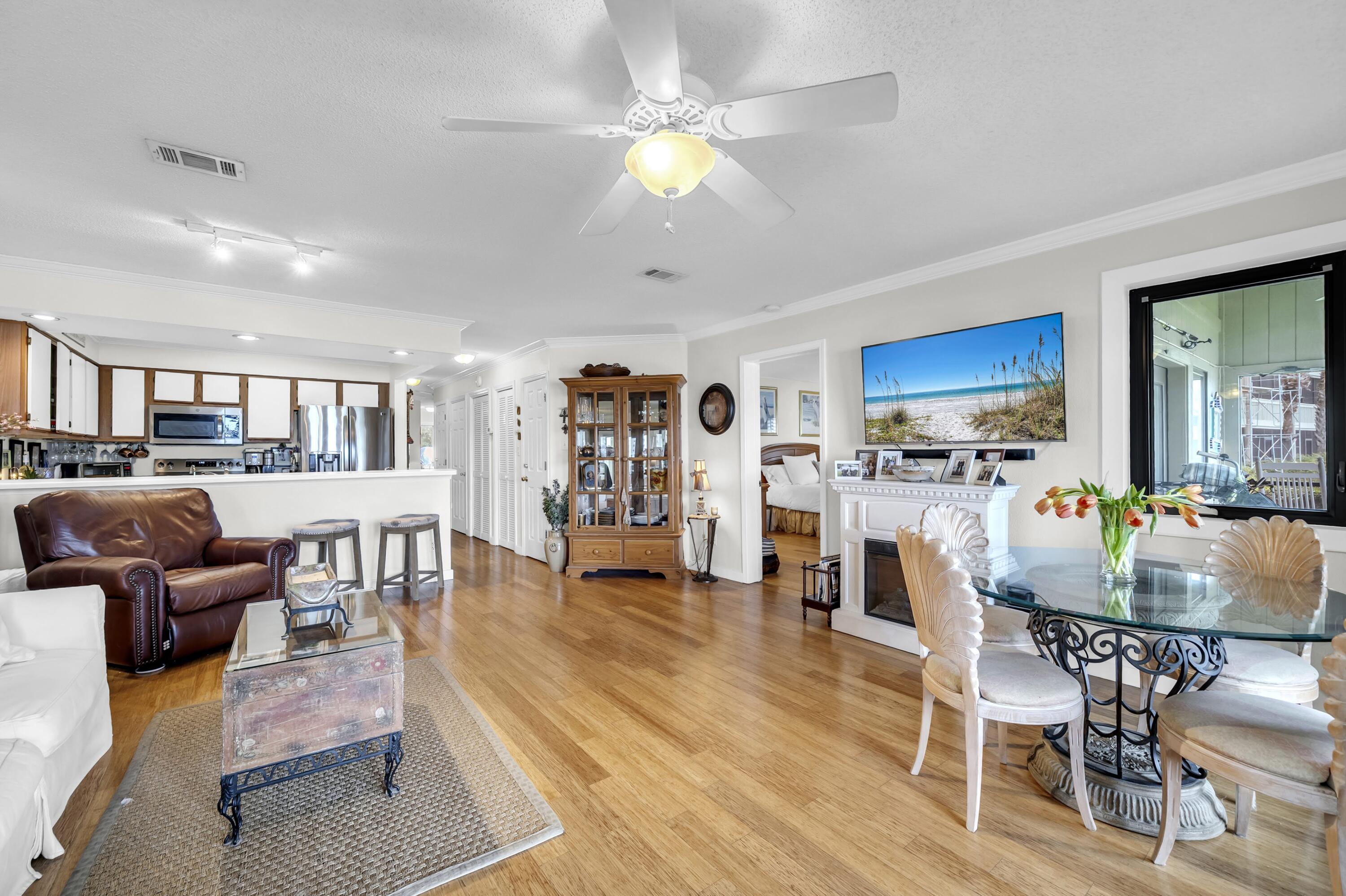 SEASCAPE CONDO PH 7C - Residential