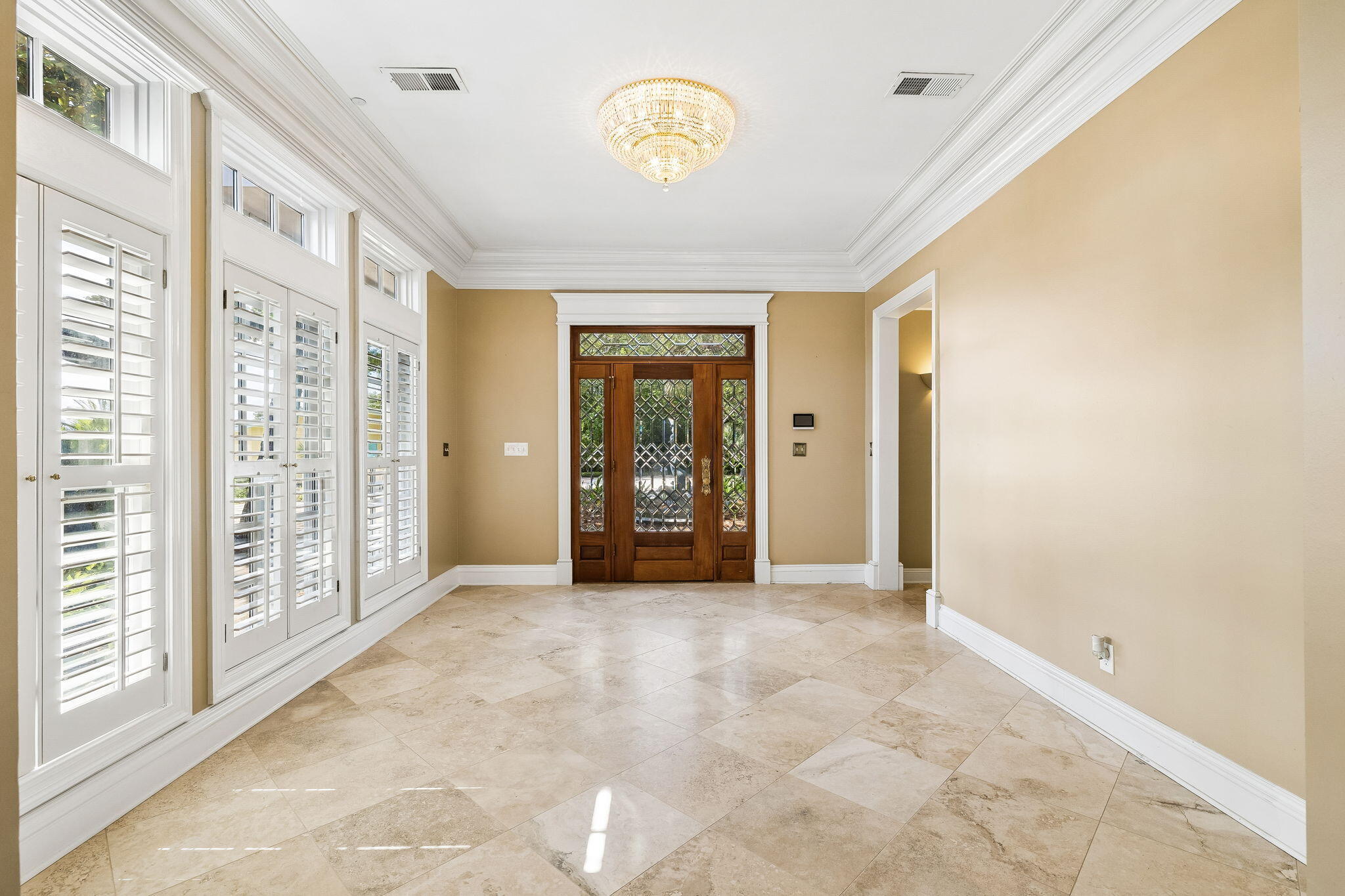 PARADISE POINT - Residential