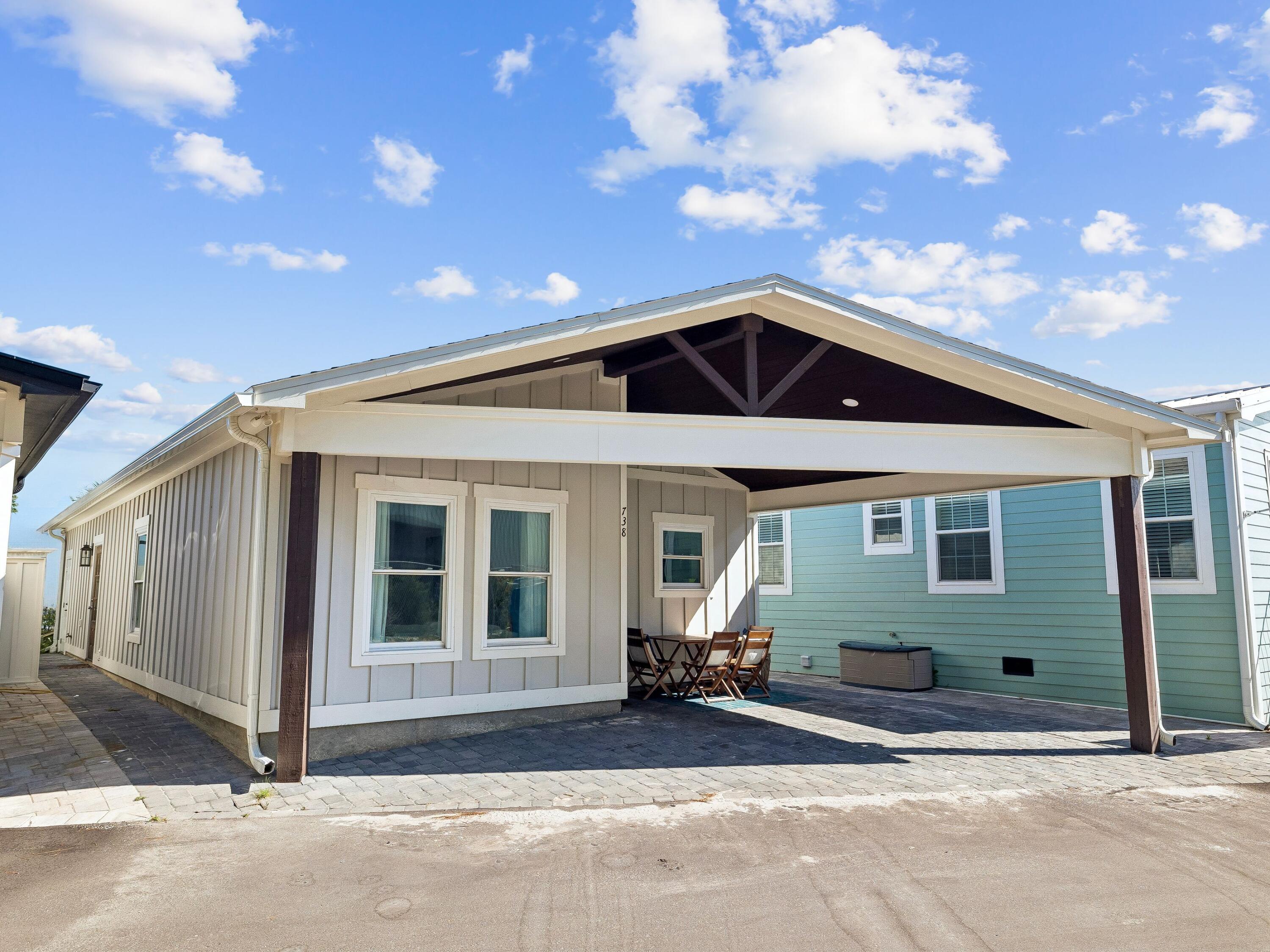 VENTURE OUT TRAVEL TRAIL RESORTS - Residential