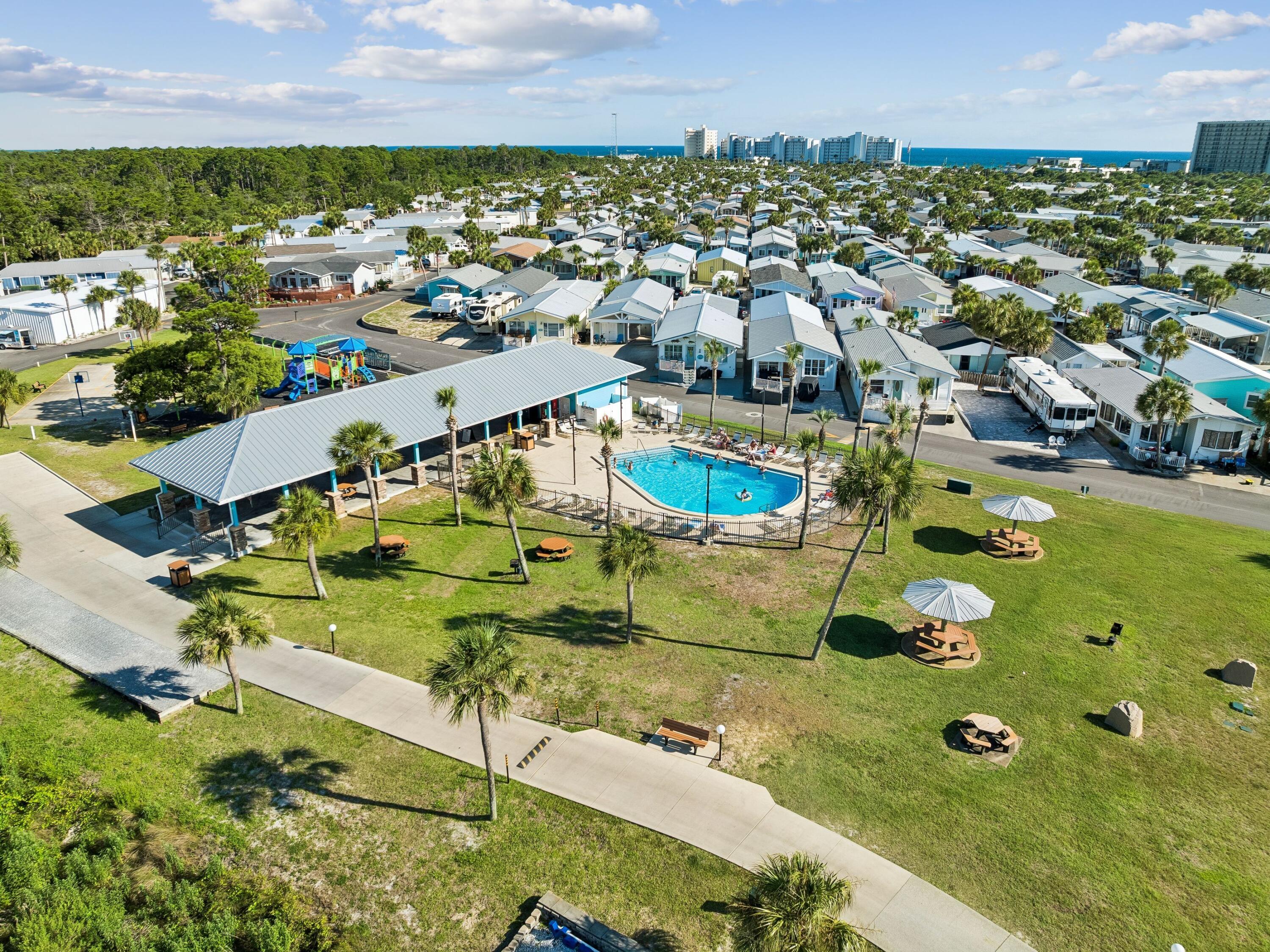 VENTURE OUT TRAVEL TRAIL RESORTS - Residential