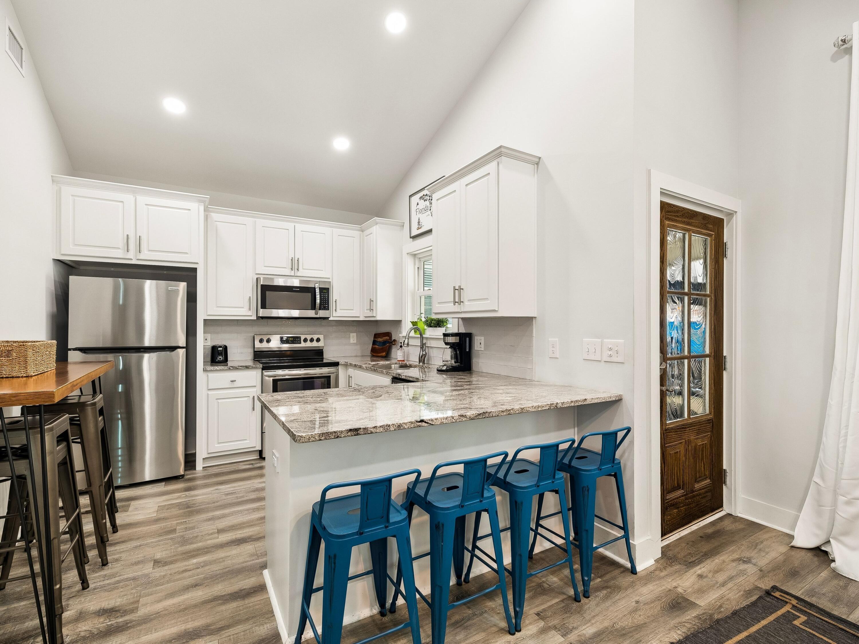 VENTURE OUT TRAVEL TRAIL RESORTS - Residential