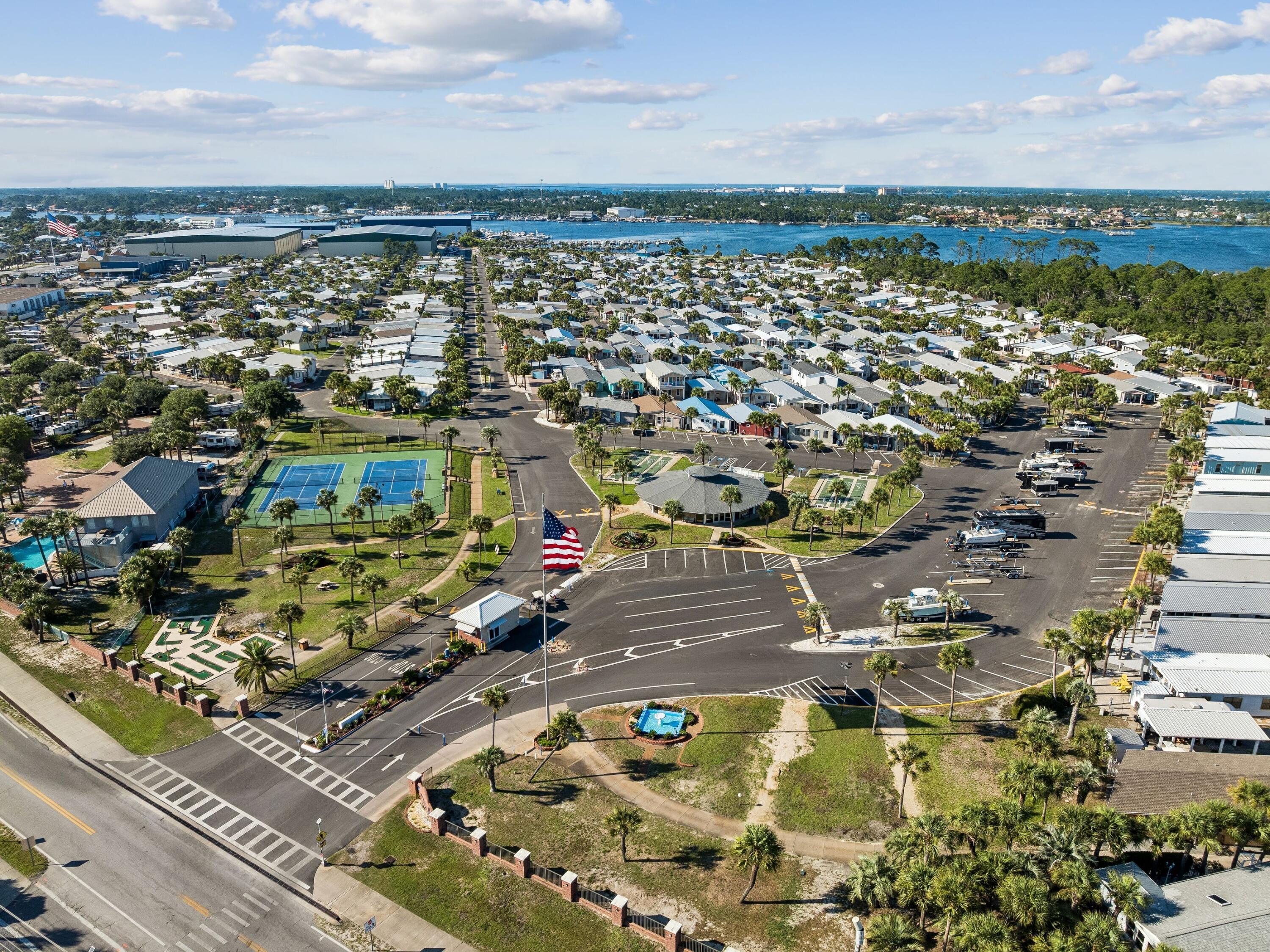 VENTURE OUT TRAVEL TRAIL RESORTS - Residential