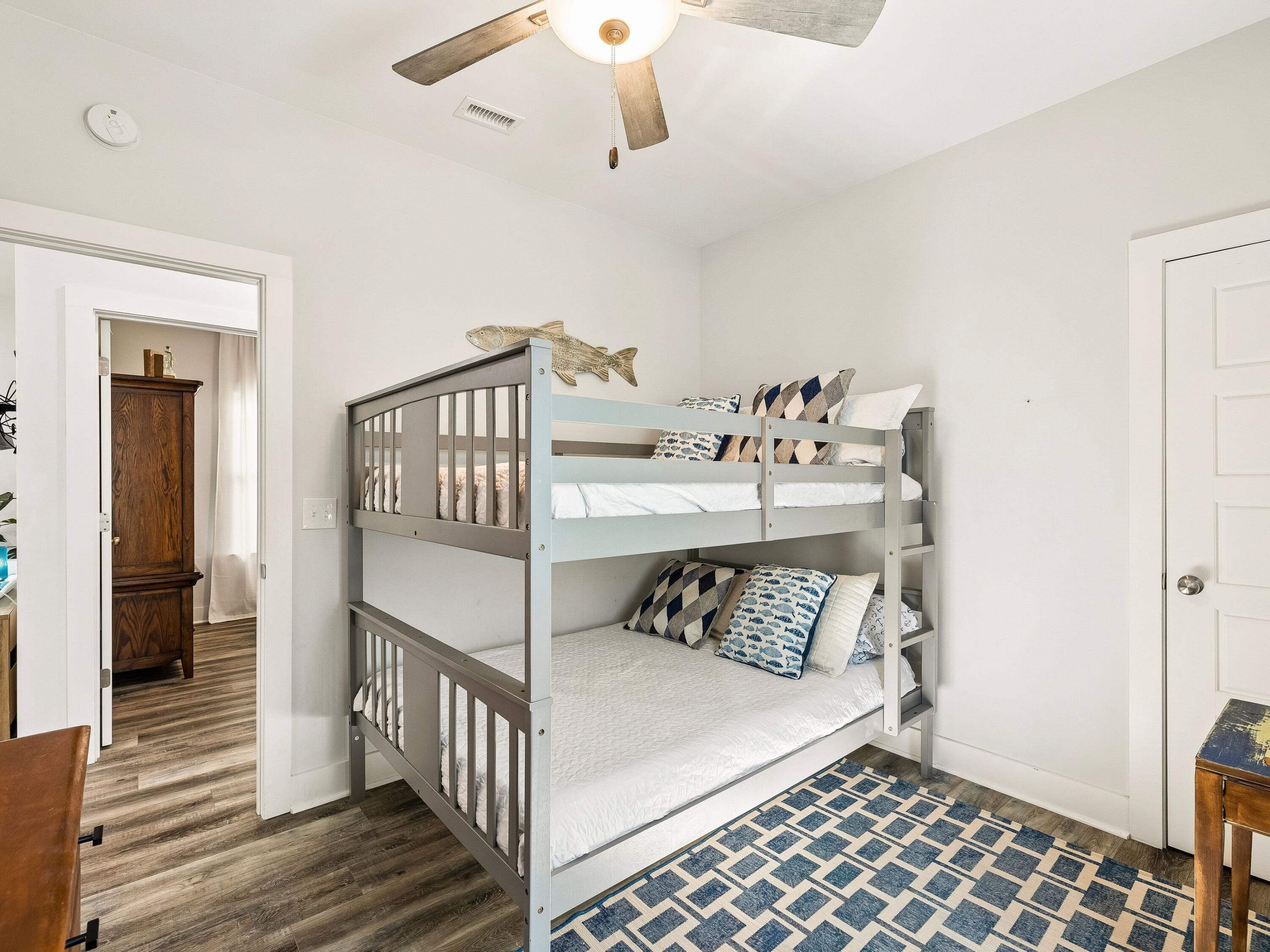 VENTURE OUT TRAVEL TRAIL RESORTS - Residential