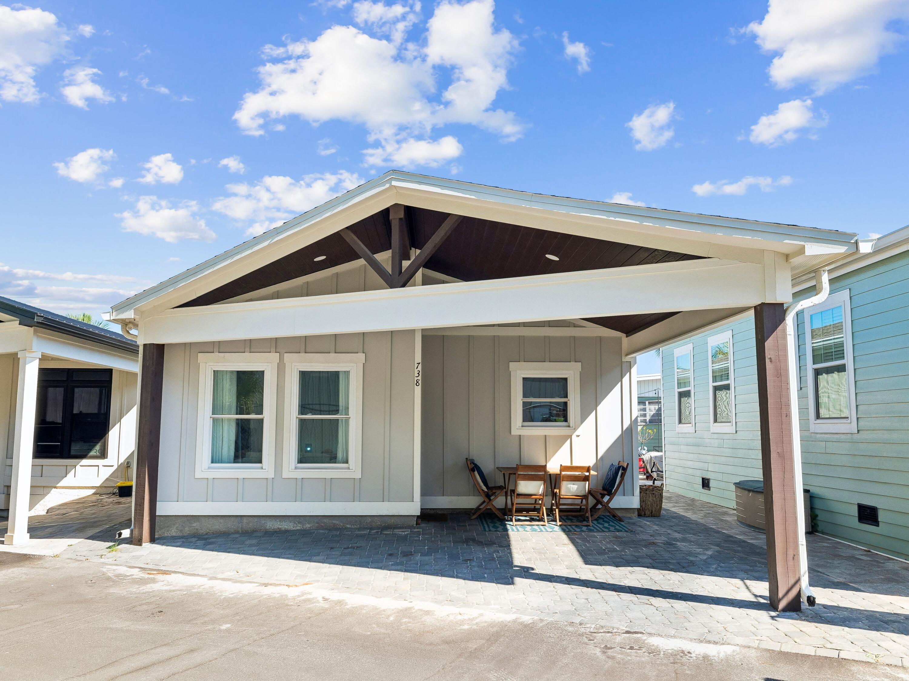 VENTURE OUT TRAVEL TRAIL RESORTS - Residential