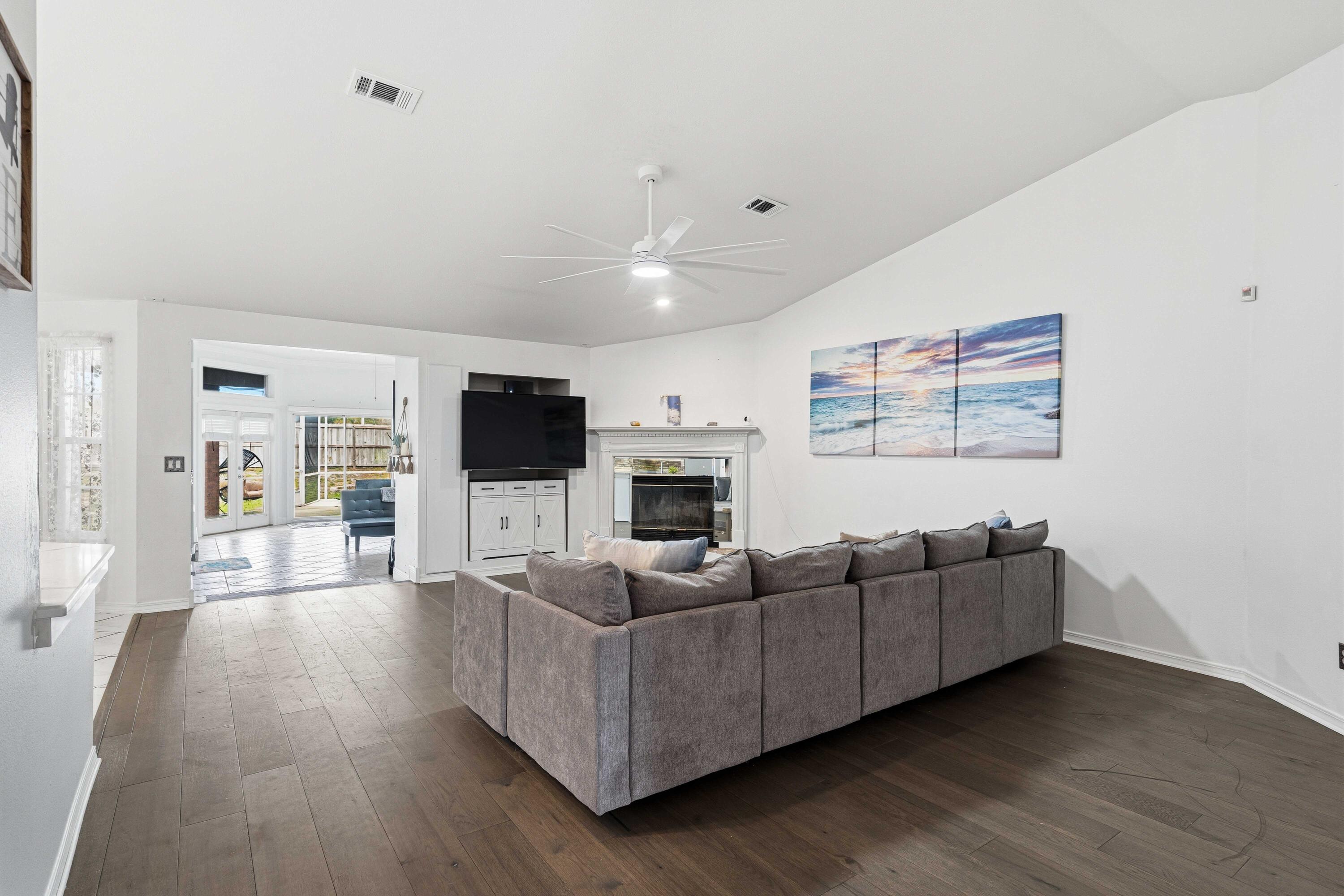 SANDY BEACH ESTATES - Residential