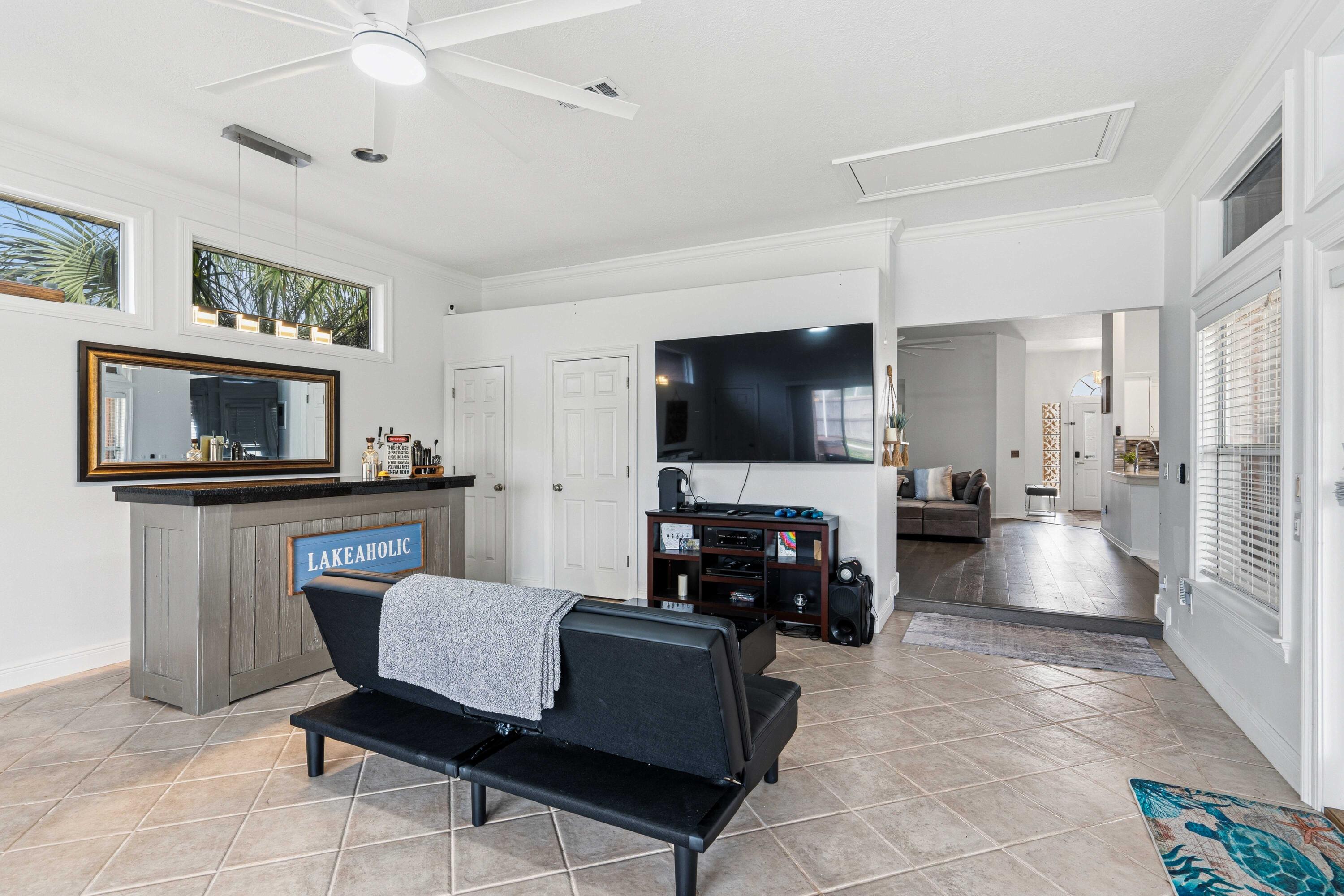 SANDY BEACH ESTATES - Residential