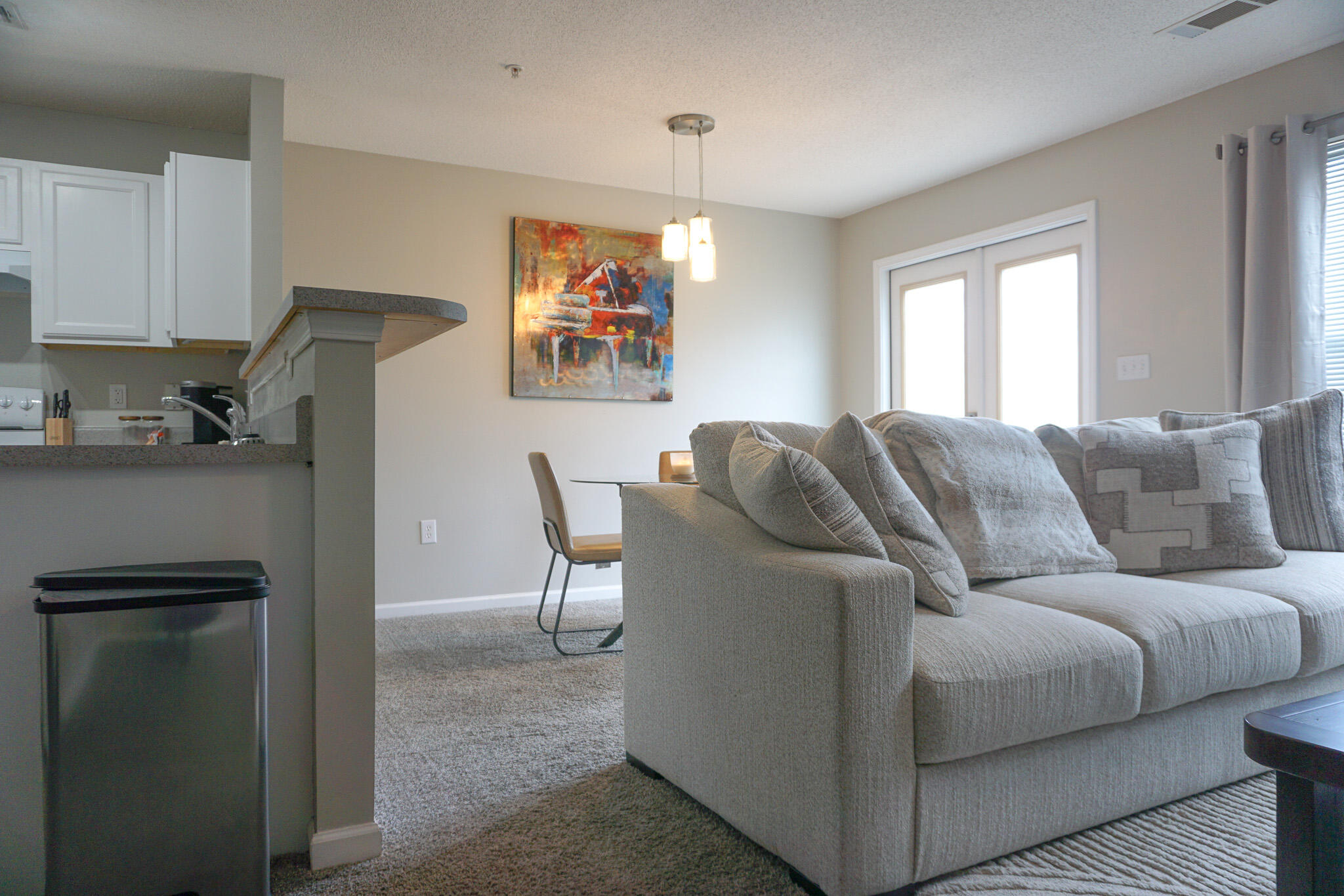 ROLLING PINES - Residential Lease