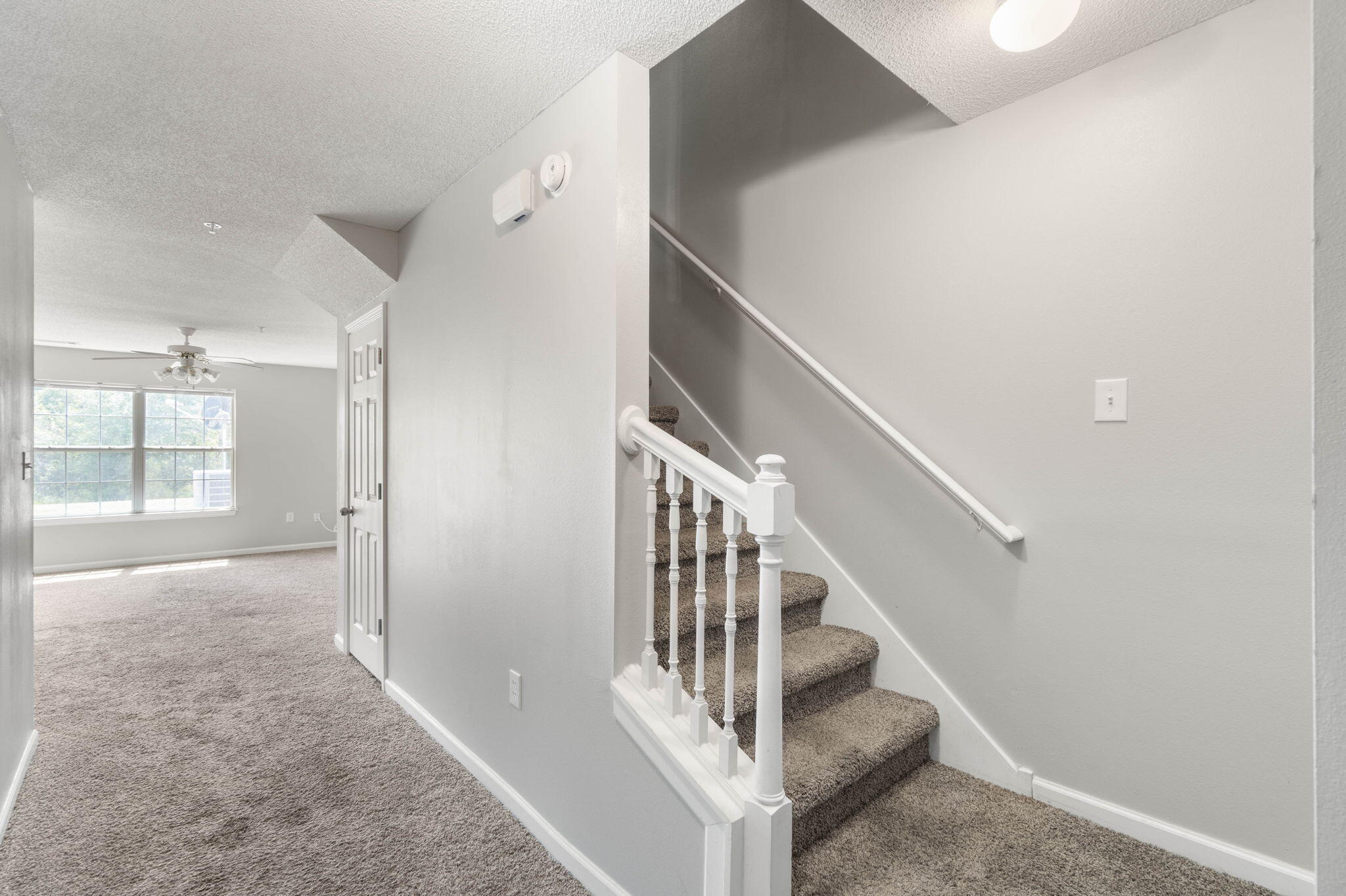 ROLLING PINES - Residential Lease