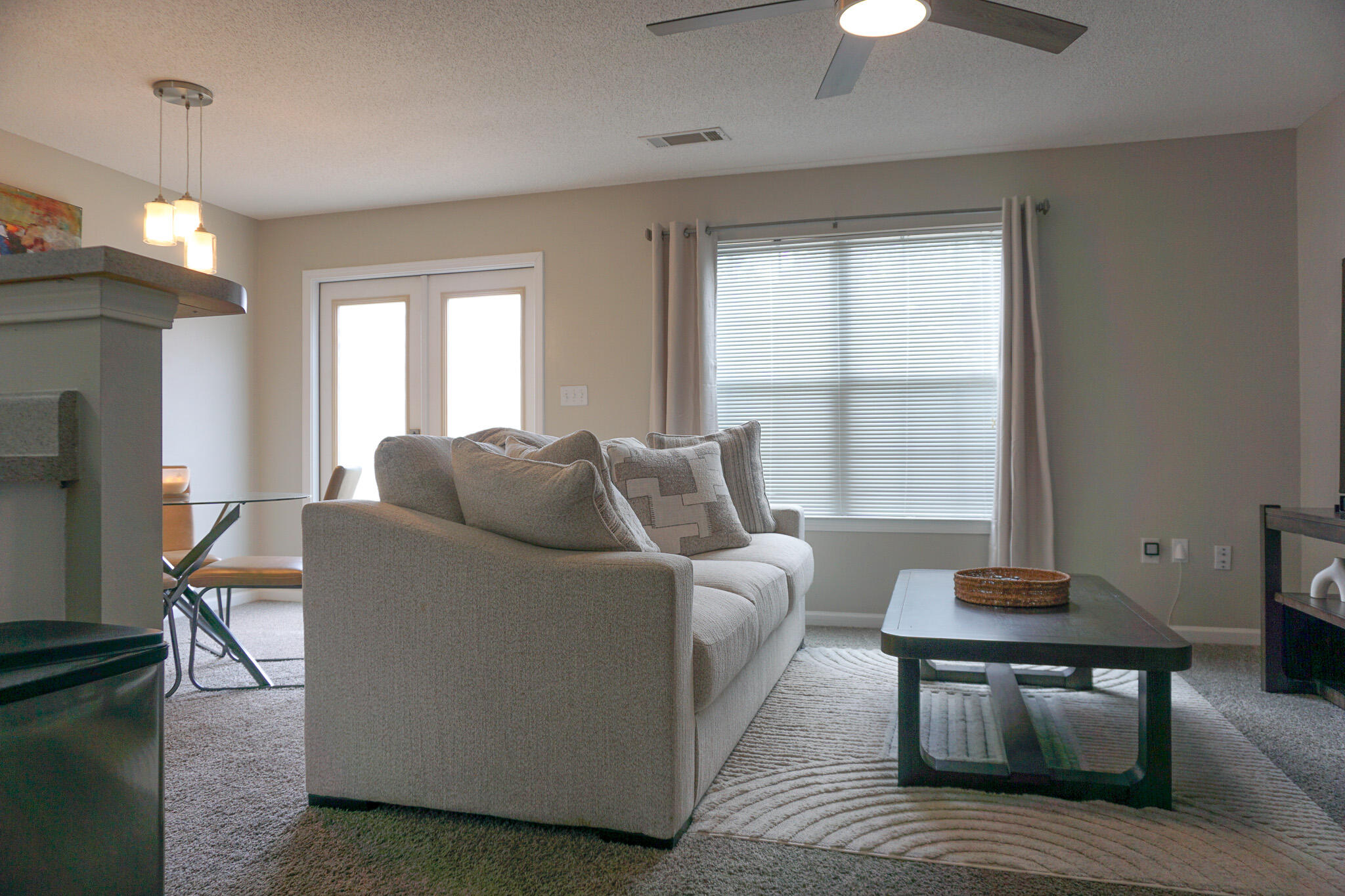 ROLLING PINES - Residential Lease
