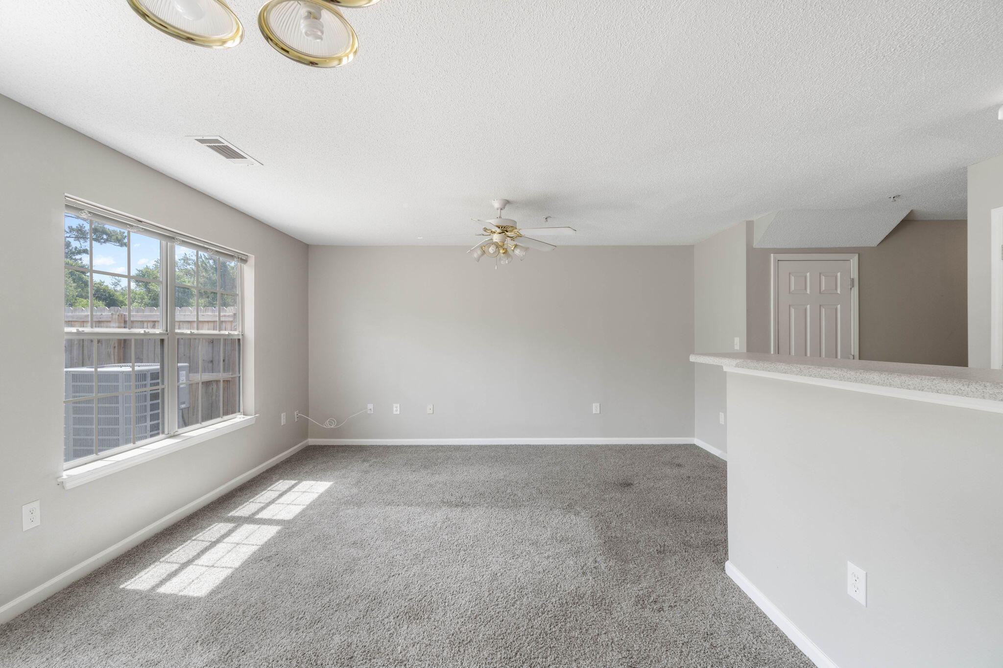 ROLLING PINES - Residential Lease