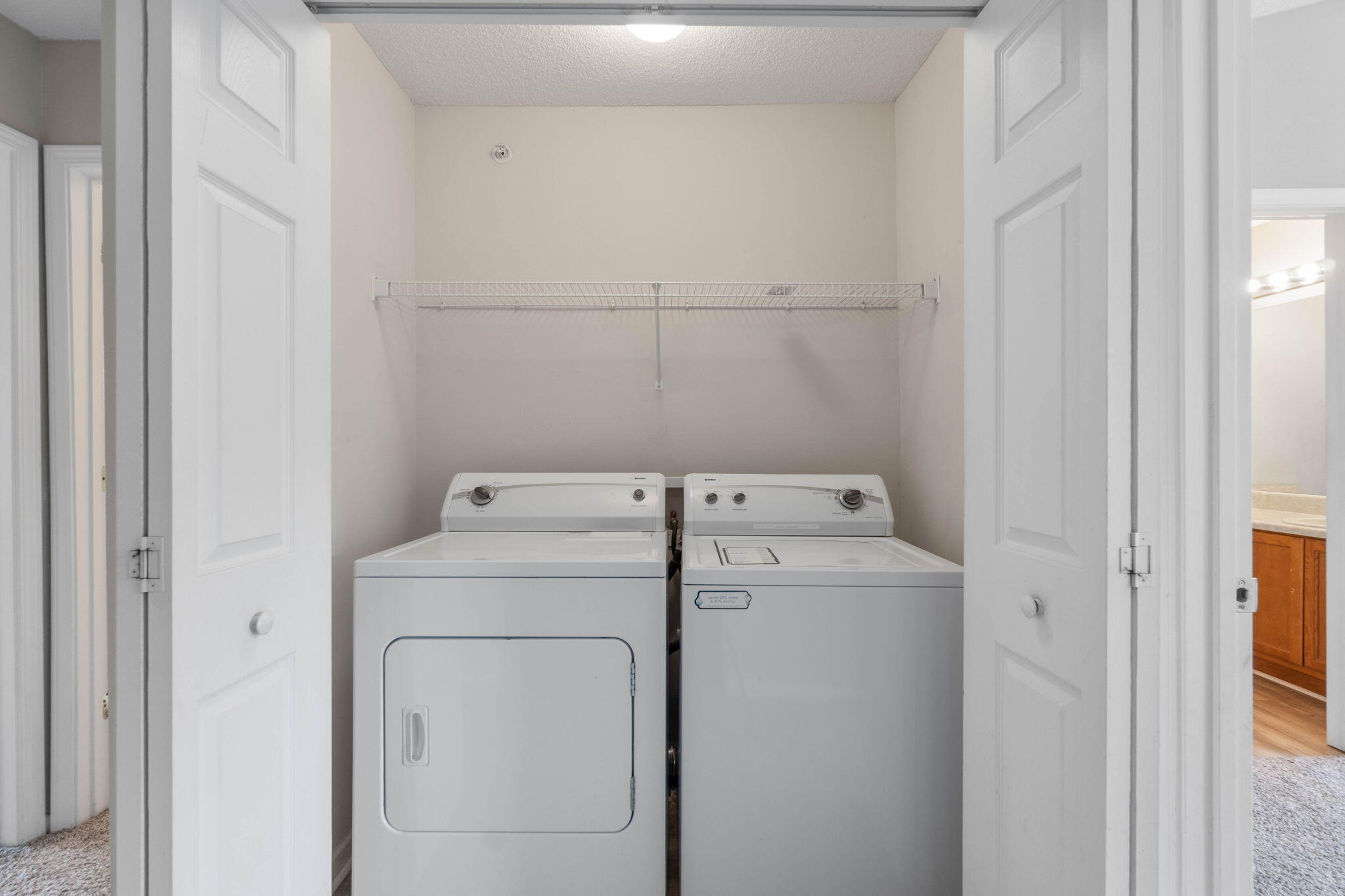 ROLLING PINES - Residential Lease