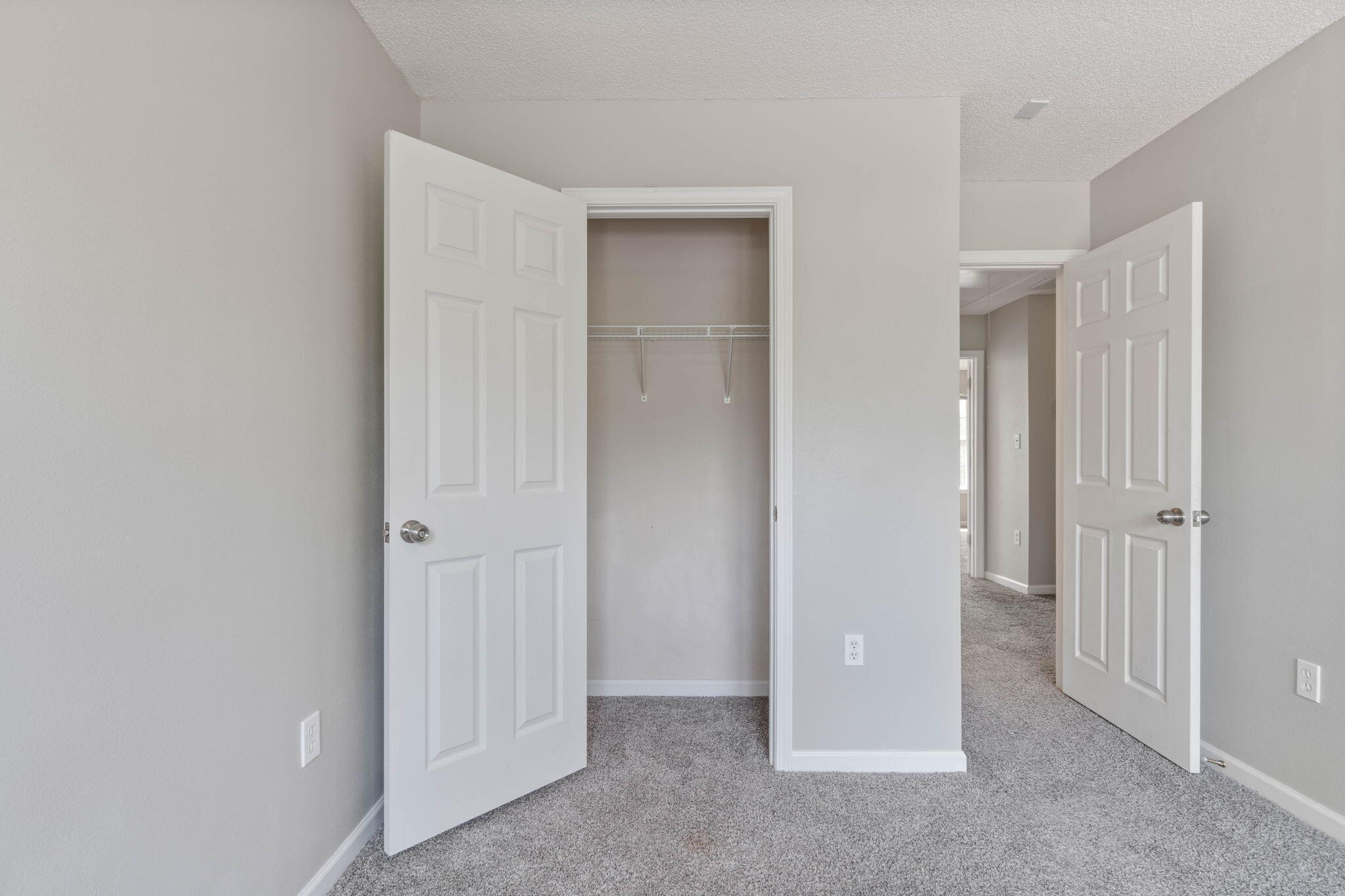 ROLLING PINES - Residential Lease