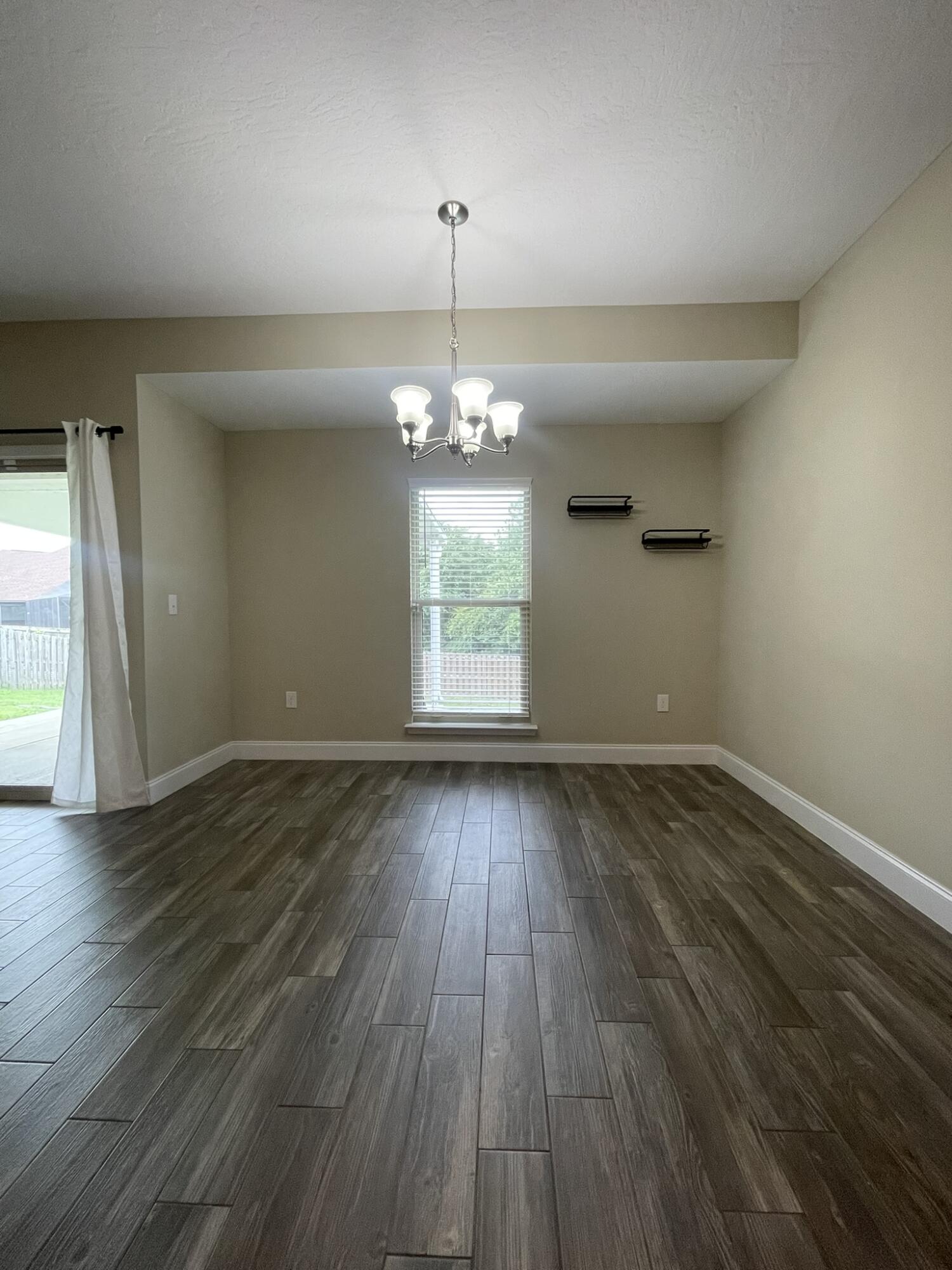 Camille Cove - Residential Lease