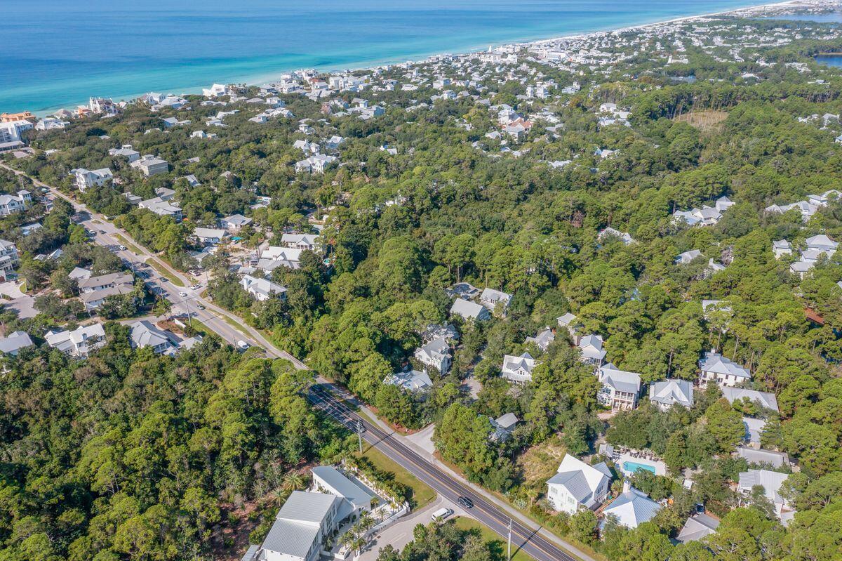 THE HAMMOCKS OF SEAGROVE - Residential