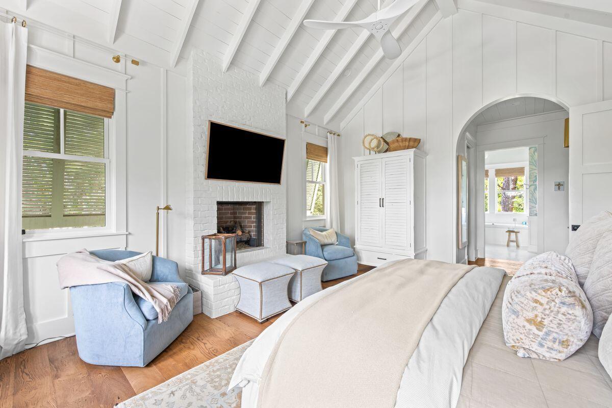 THE HAMMOCKS OF SEAGROVE - Residential