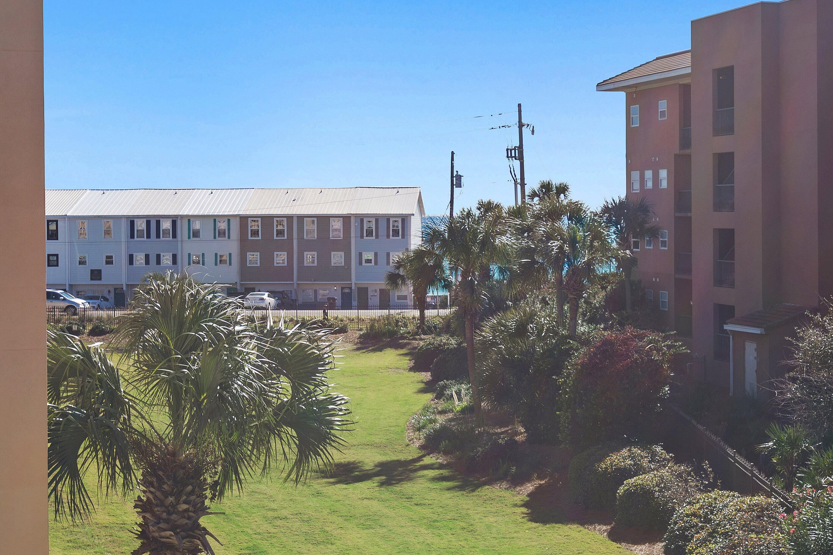 CIBONEY CONDO - Residential
