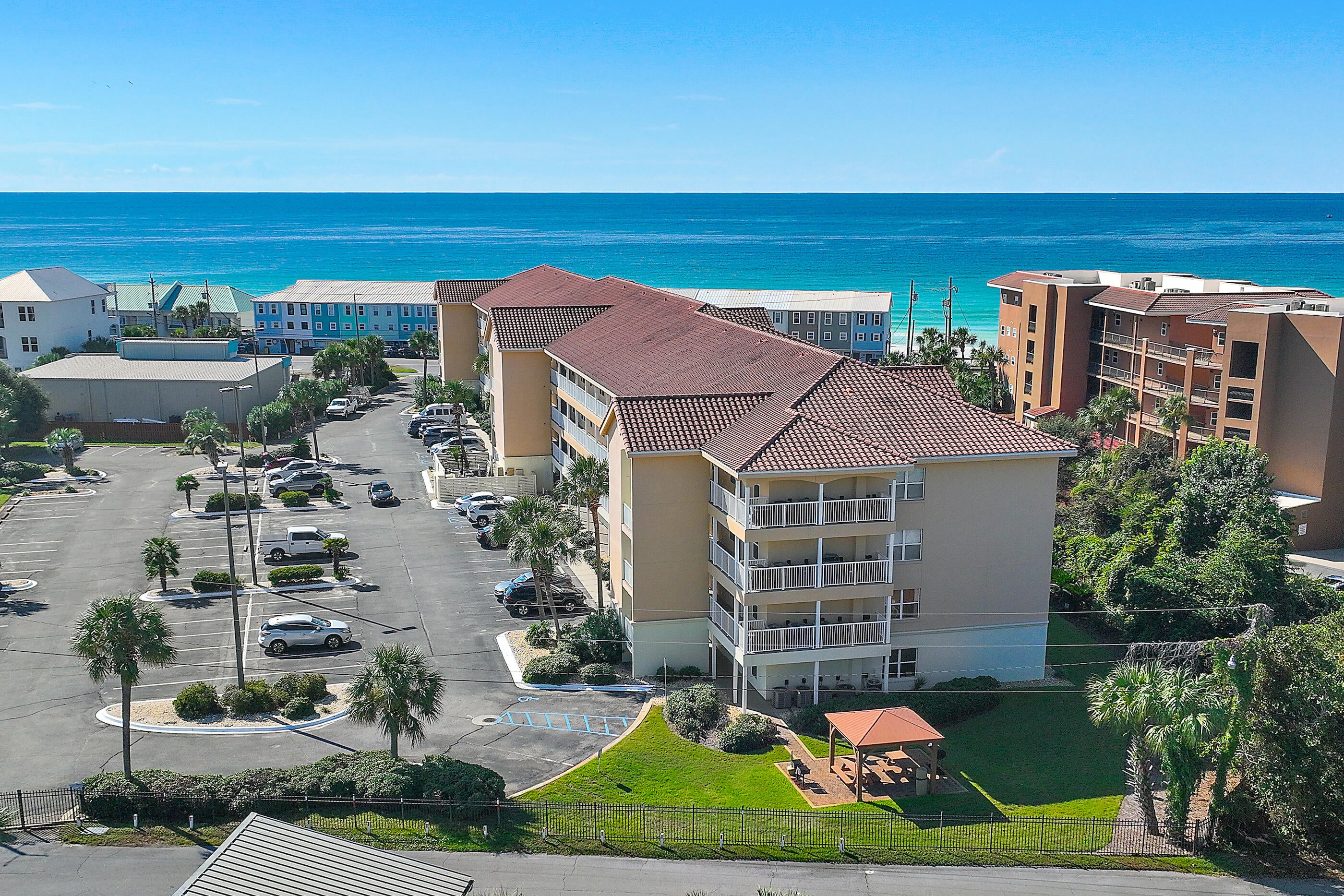 CIBONEY CONDO - Residential