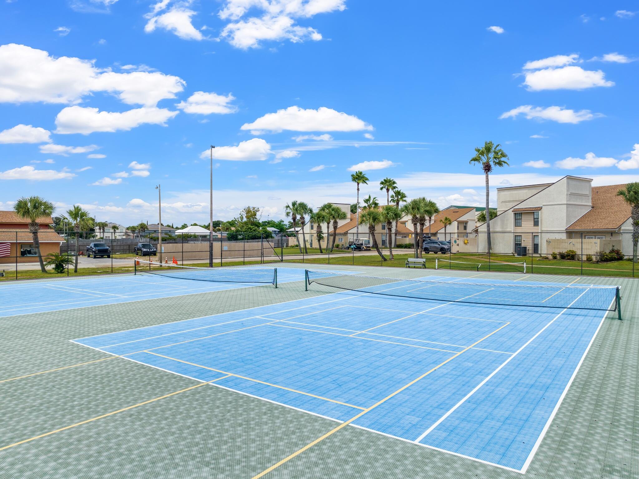 HORIZON SOUTH 1 CONDO - Residential