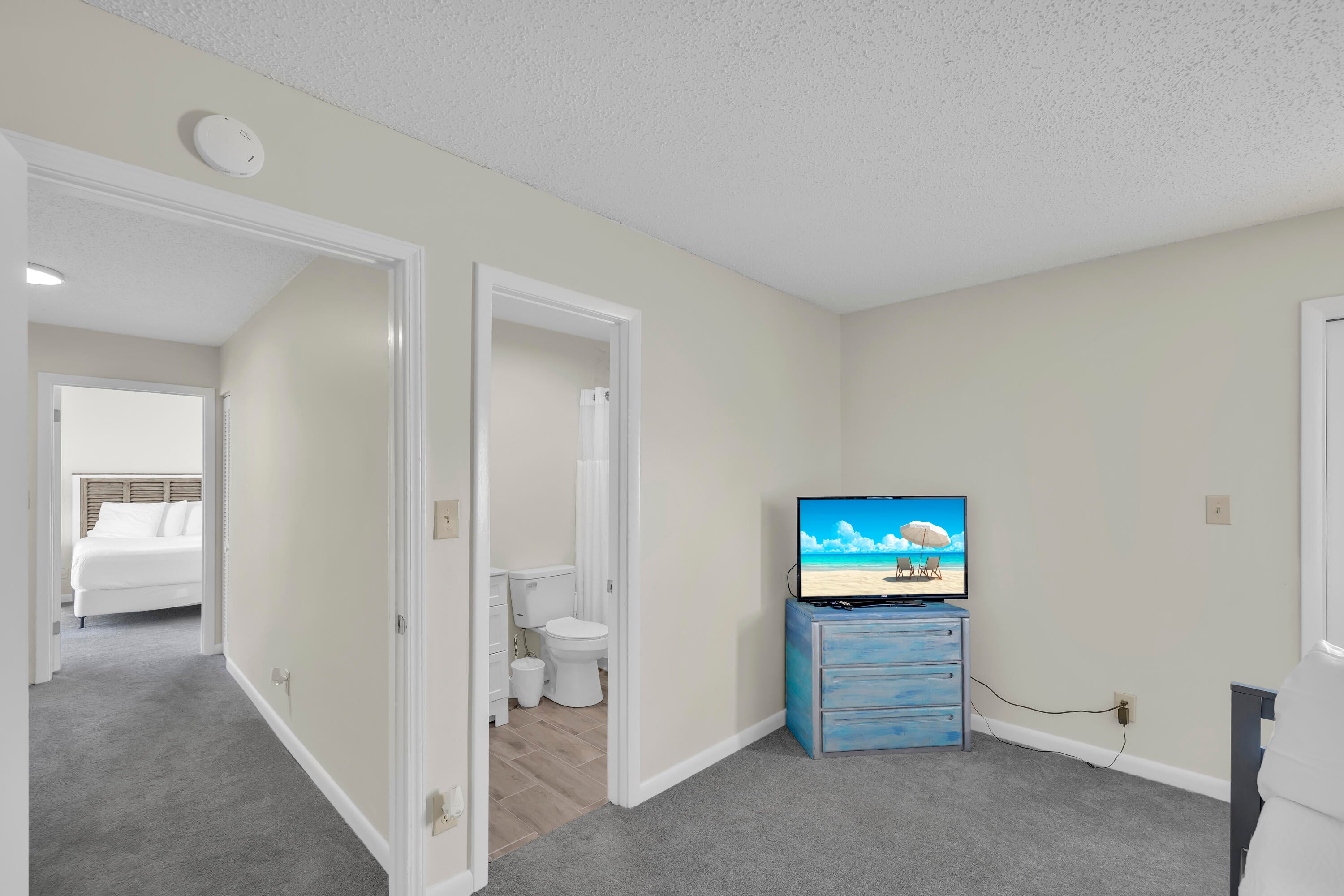 HORIZON SOUTH 1 CONDO - Residential