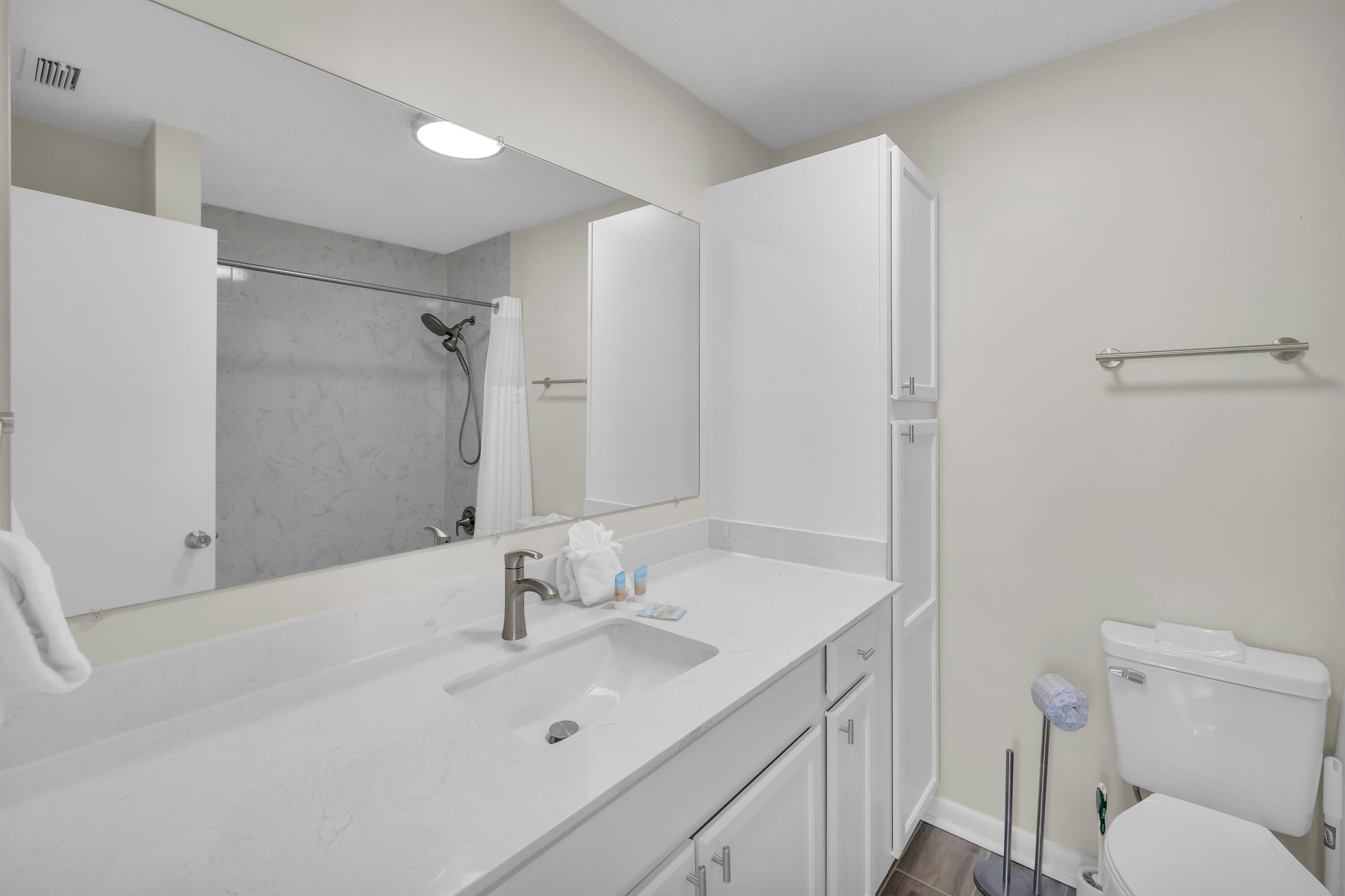 HORIZON SOUTH 1 CONDO - Residential