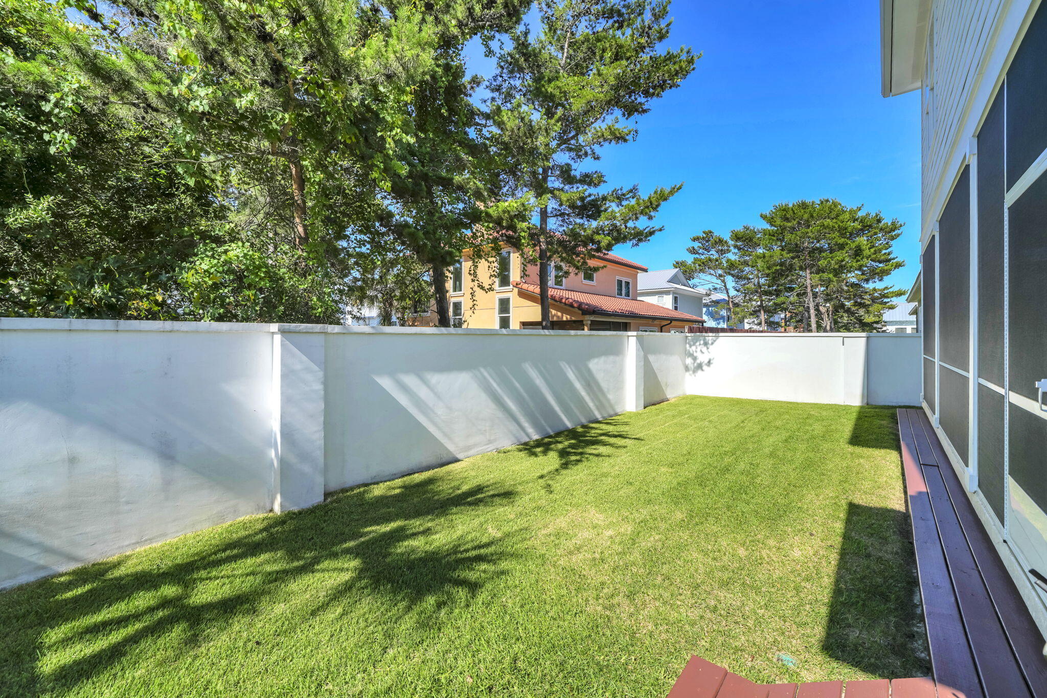 FRANGISTA BEACH 2ND ADDN - Residential