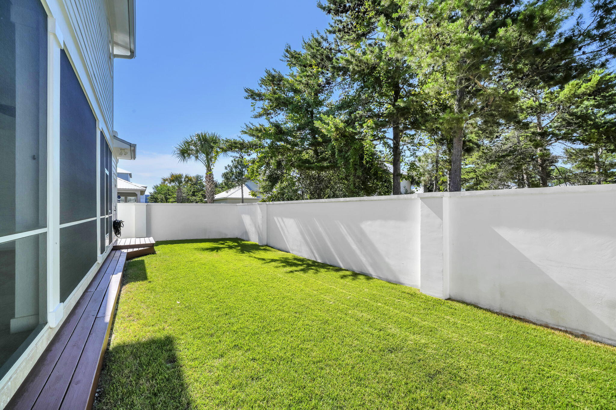 FRANGISTA BEACH 2ND ADDN - Residential