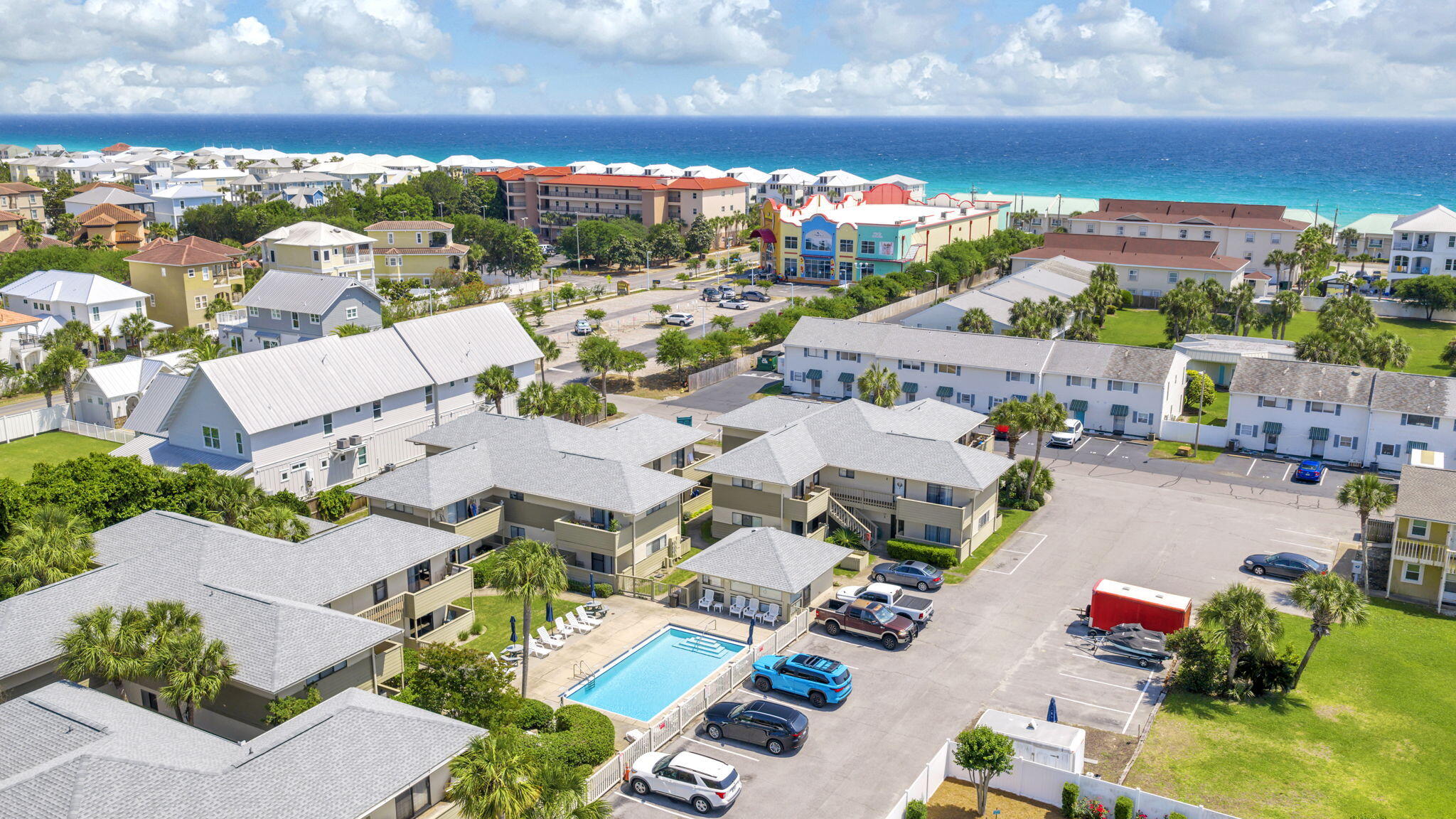 CROSS CREEK CLUB CONDO - Residential