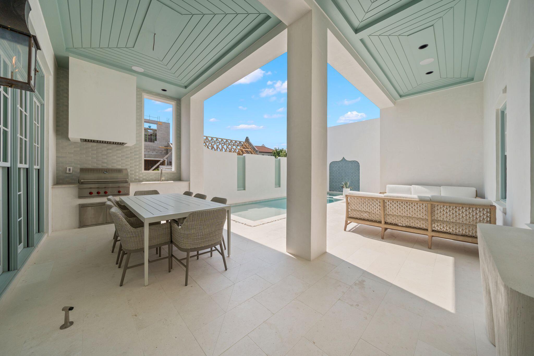 ALYS BEACH - Residential