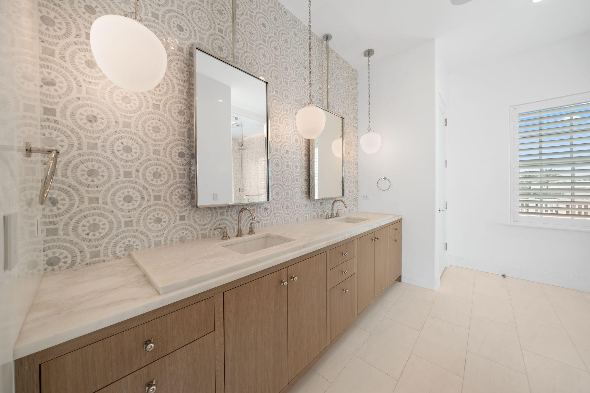 ALYS BEACH - Residential