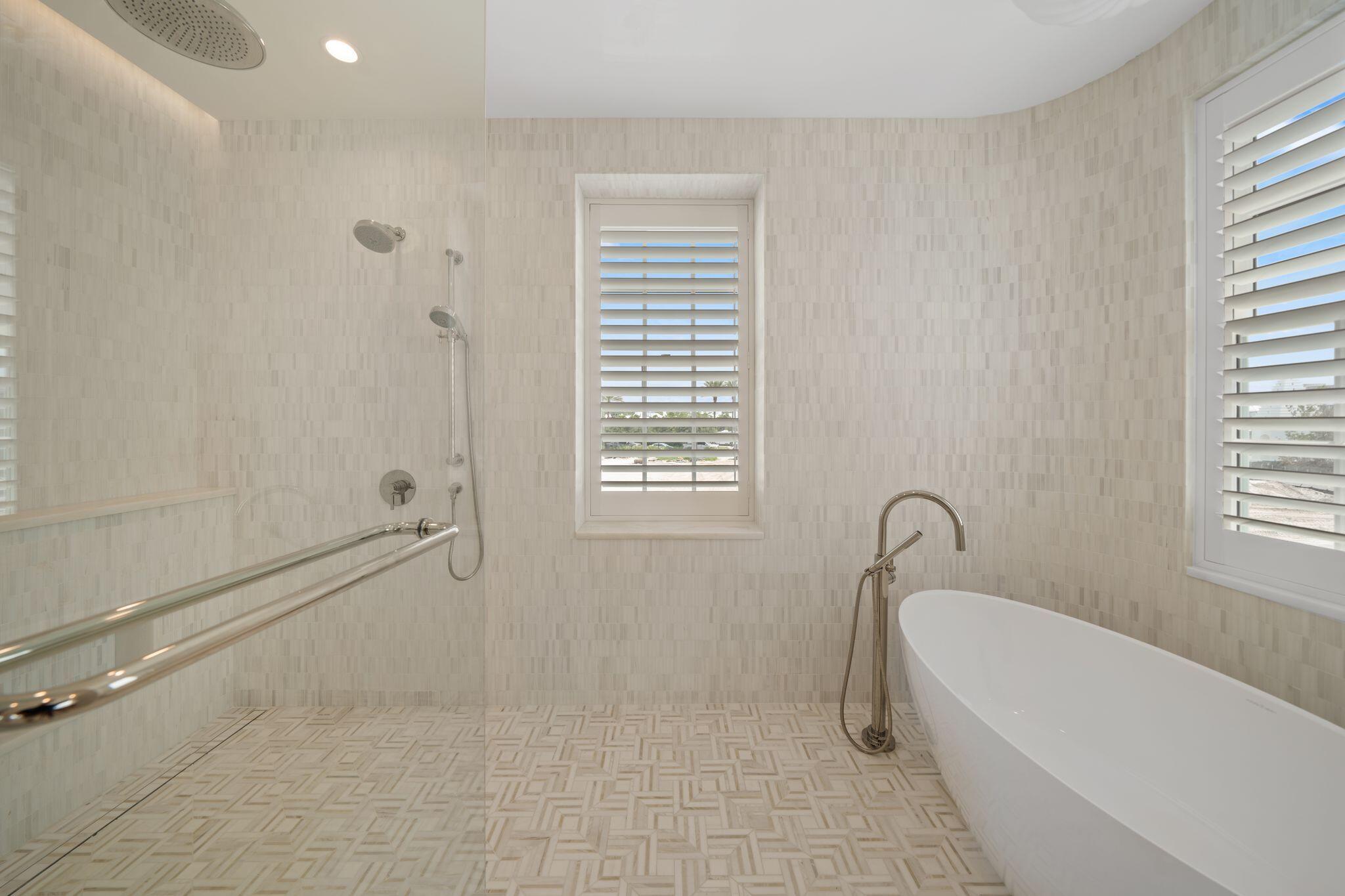 ALYS BEACH - Residential